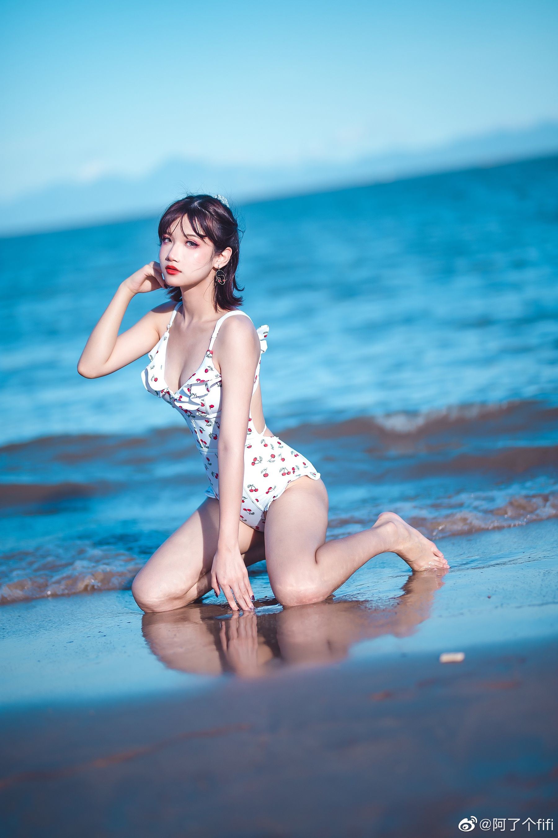 COS Welfare] Anime Blogger A Ge Le Fifi - Summer Swimsuit