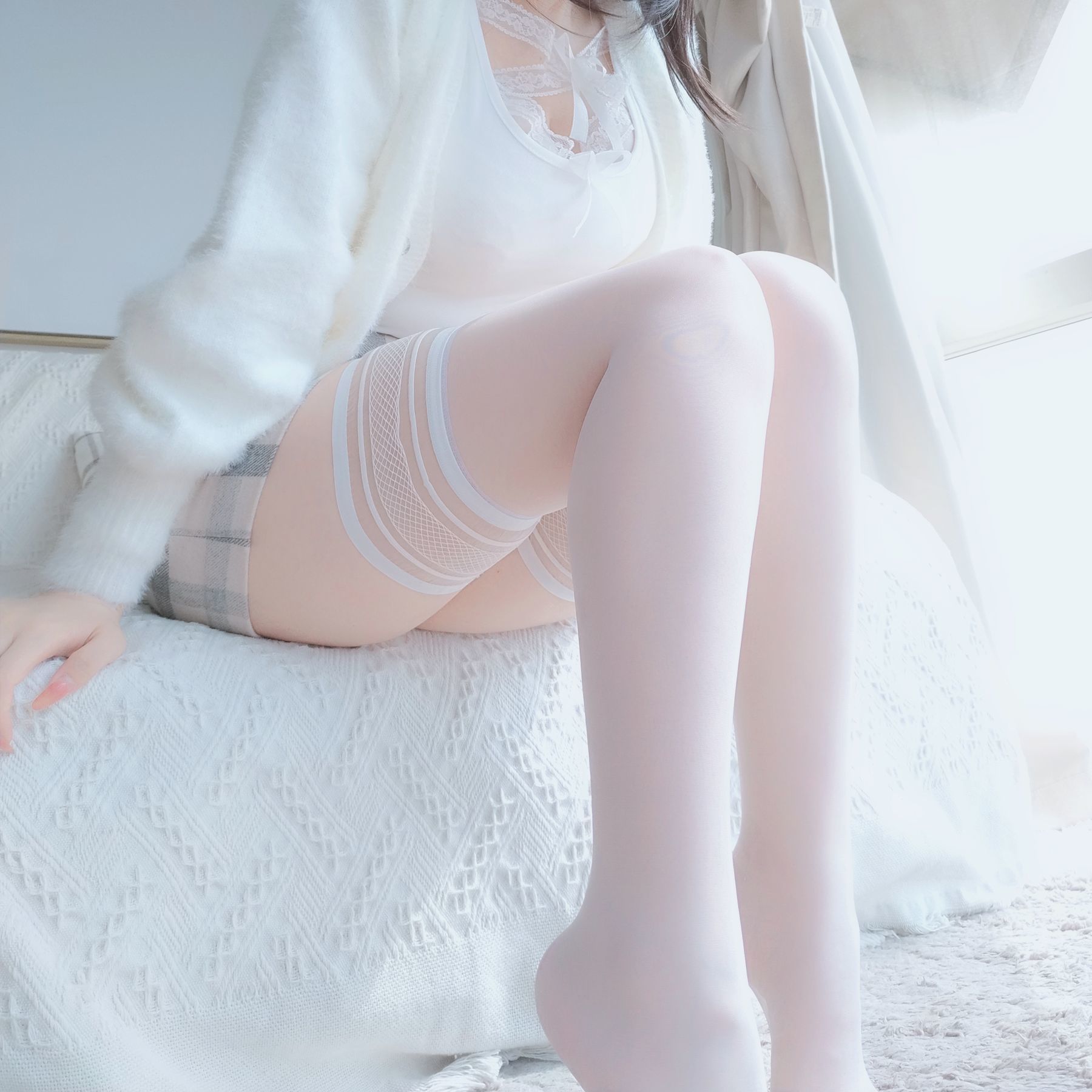 COS Welfare] Coser Miss Bai Yin - White Lace