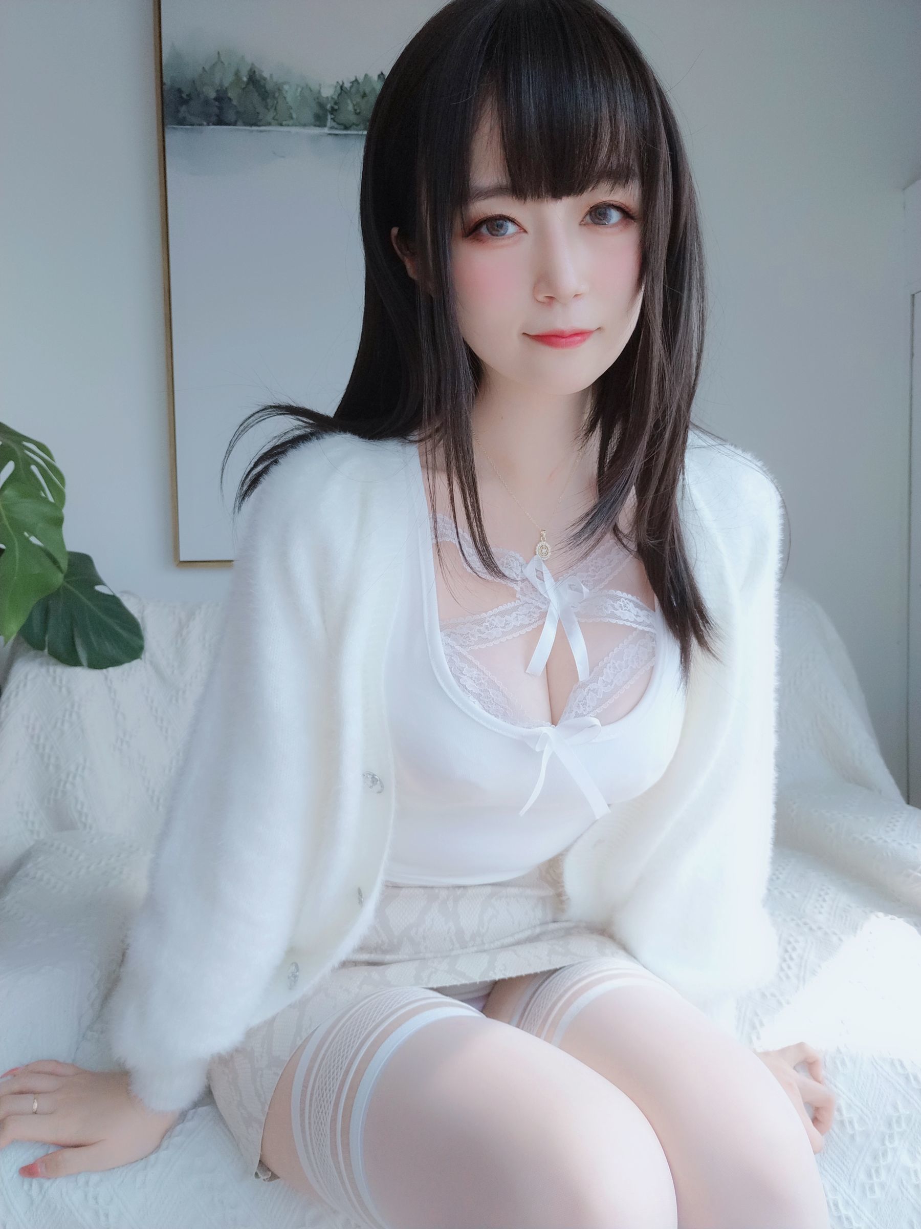 COS Welfare] Coser Miss Bai Yin - White Lace