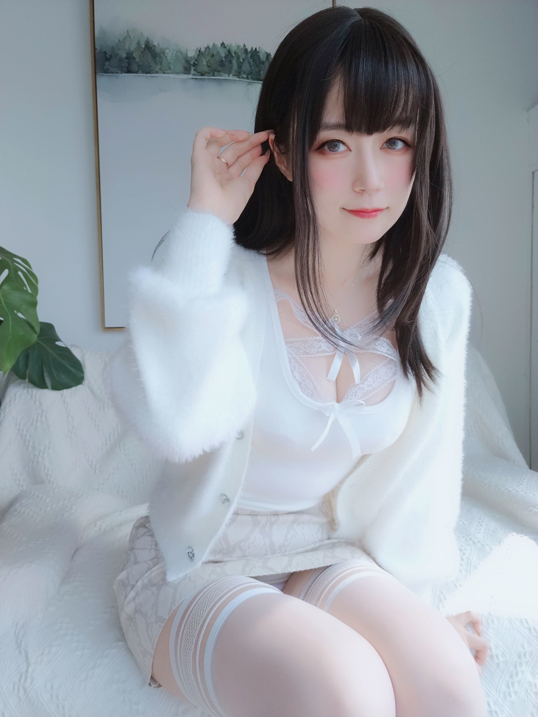 COS Welfare] Coser Miss Bai Yin - White Lace