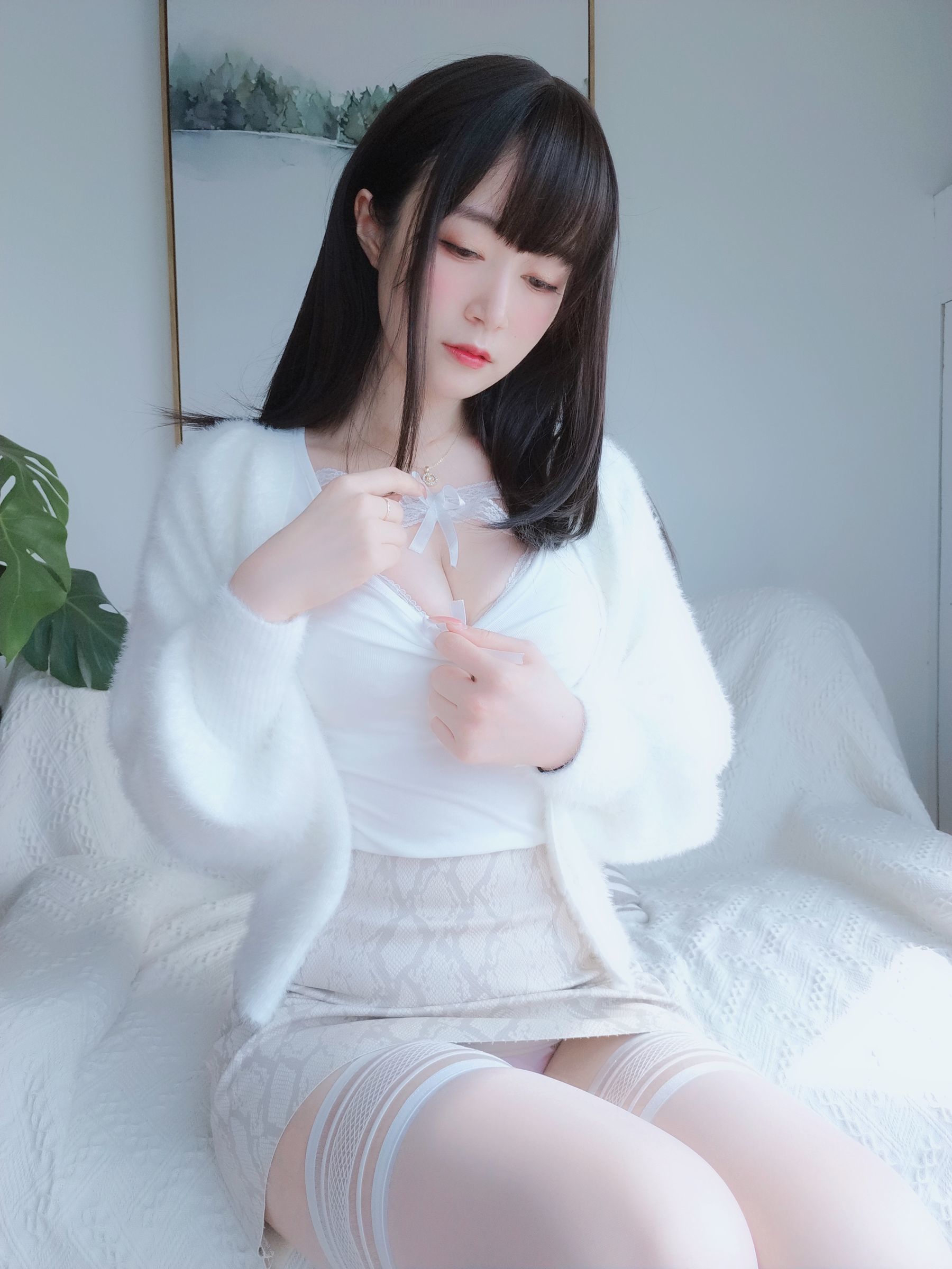 COS Welfare] Coser Miss Bai Yin - White Lace