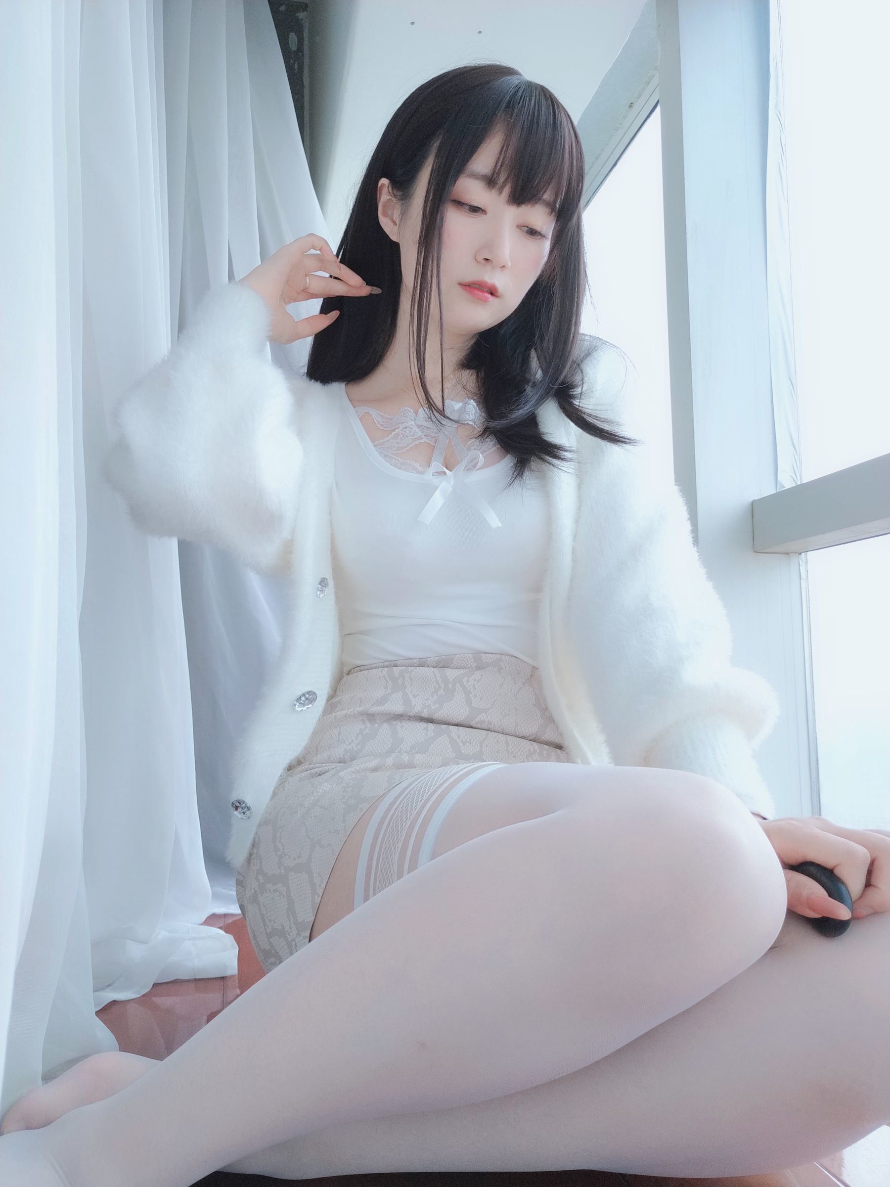 COS Welfare] Coser Miss Bai Yin - White Lace