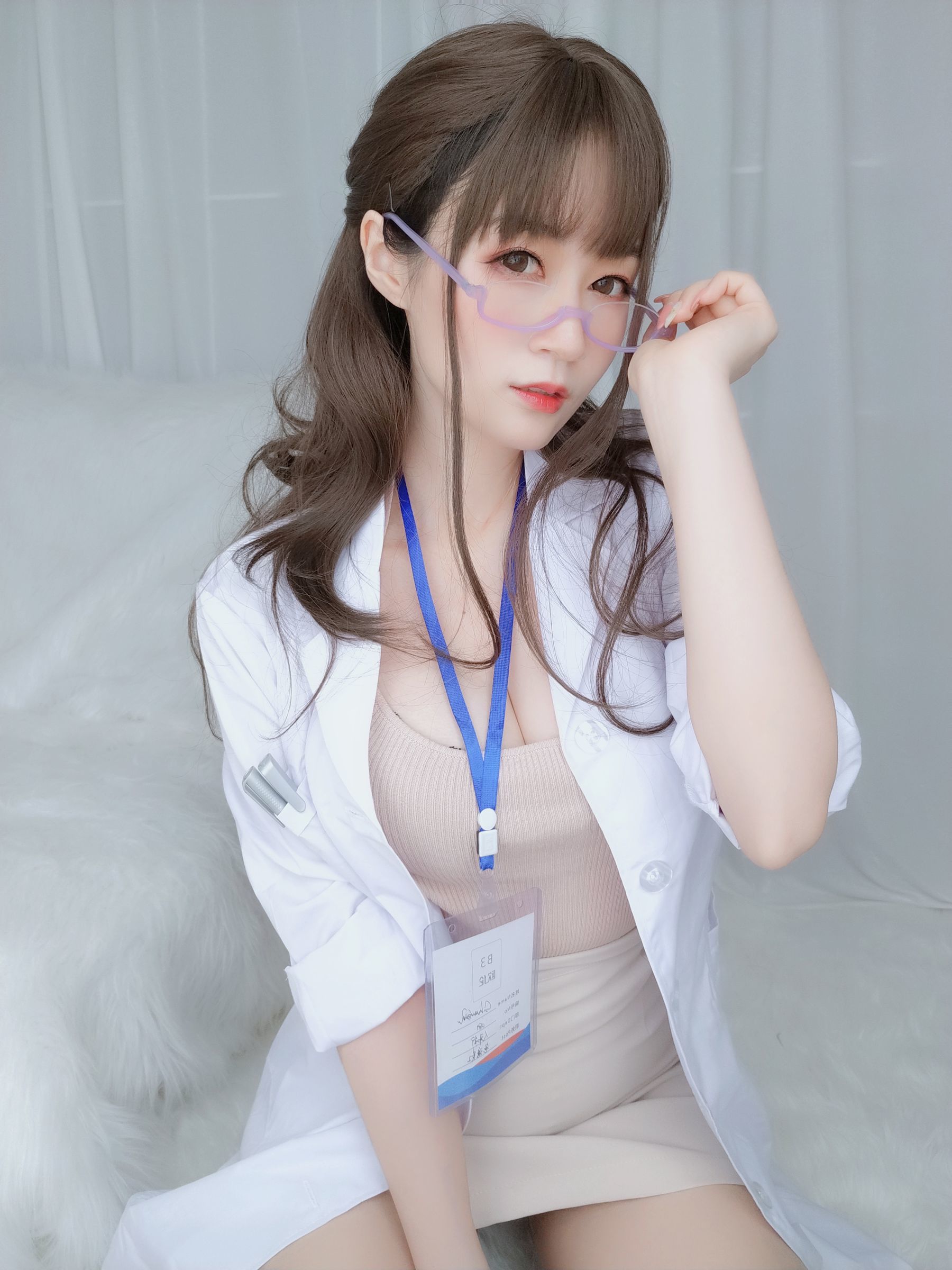 COS Welfare] Coser Miss Silver - Private Doctor