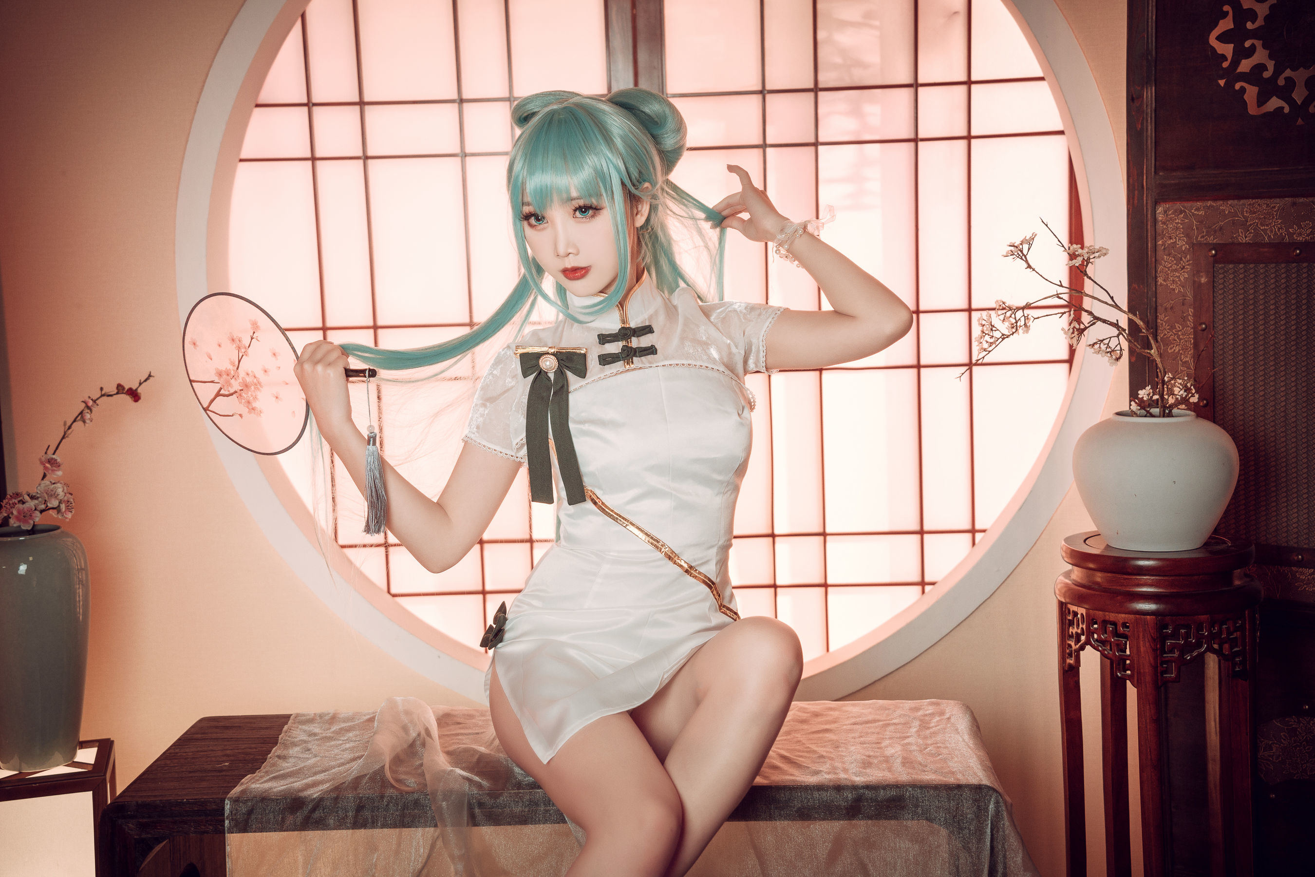COS福利] 可愛人氣Coser麵餅仙兒 - 初音旗袍