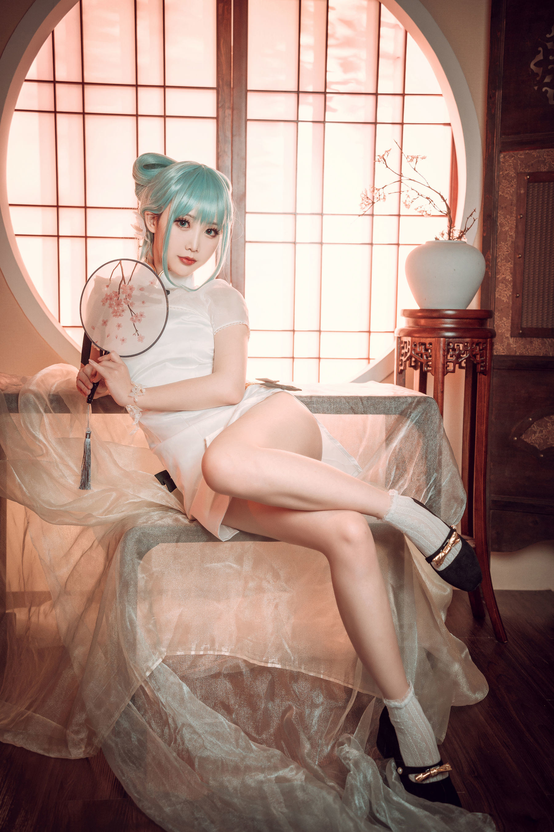 COS福利] 可愛人氣Coser麵餅仙兒 - 初音旗袍