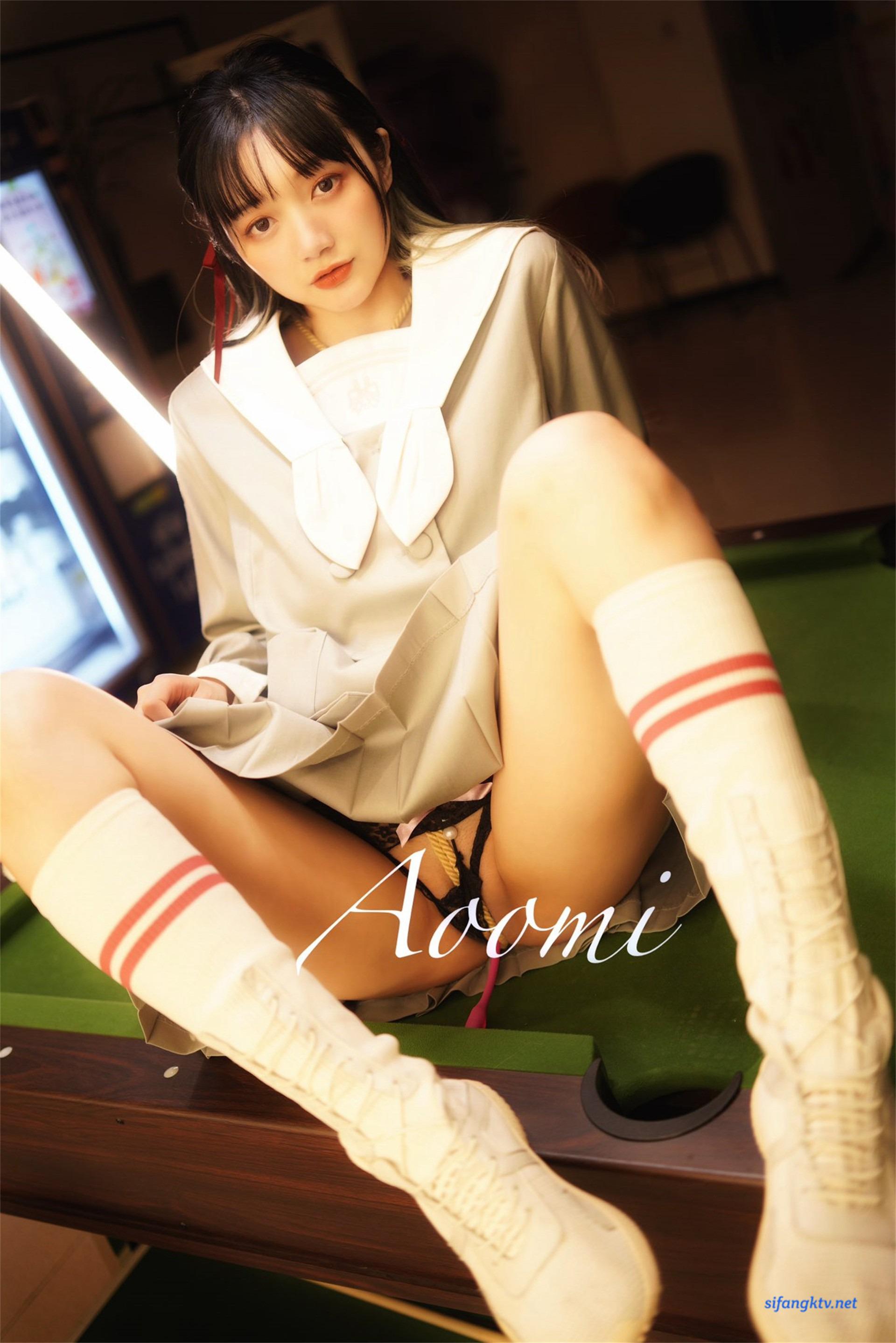 Shanghai Girl Aooomi 61P