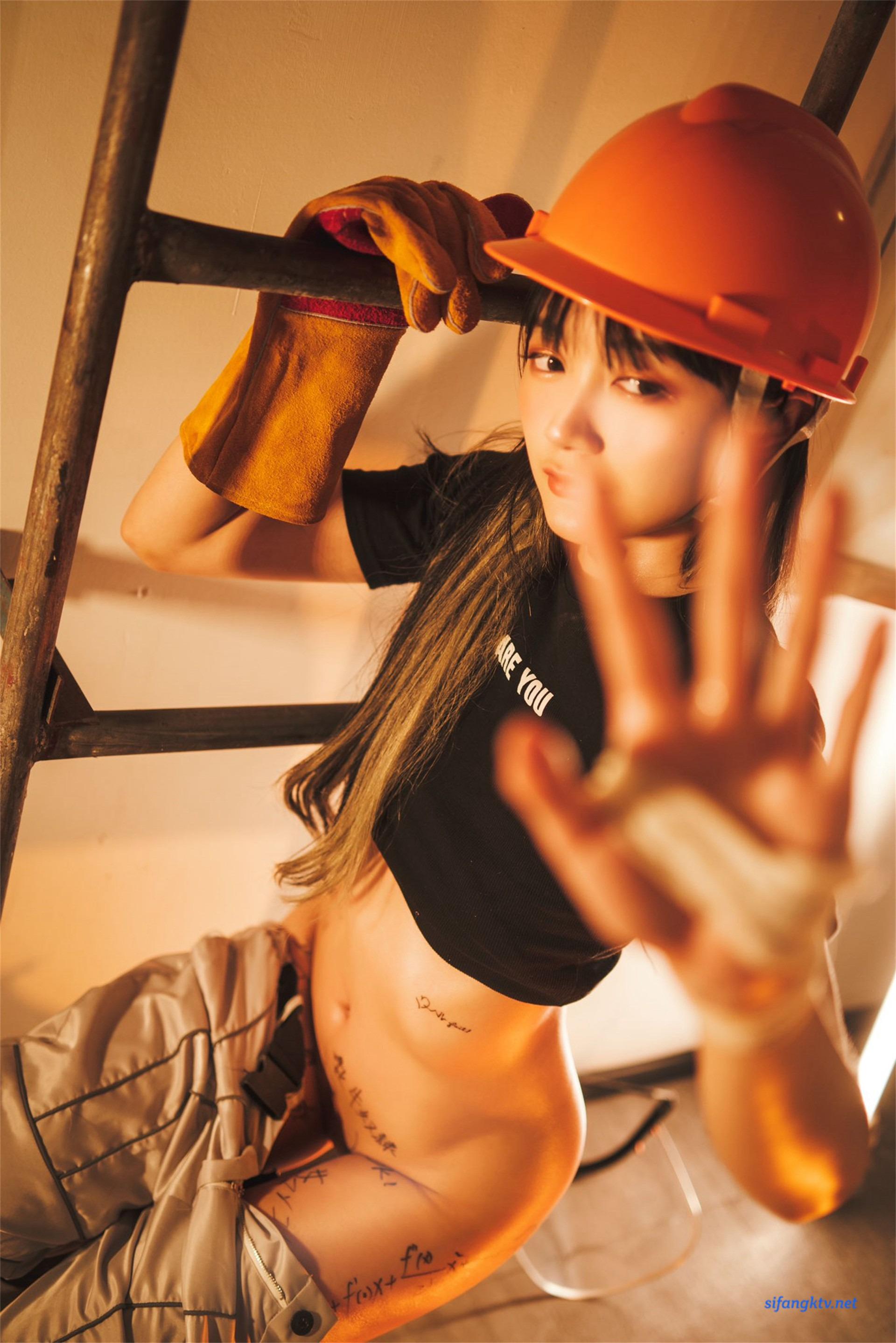 Cô gái Thượng Hải Aooomi 61P