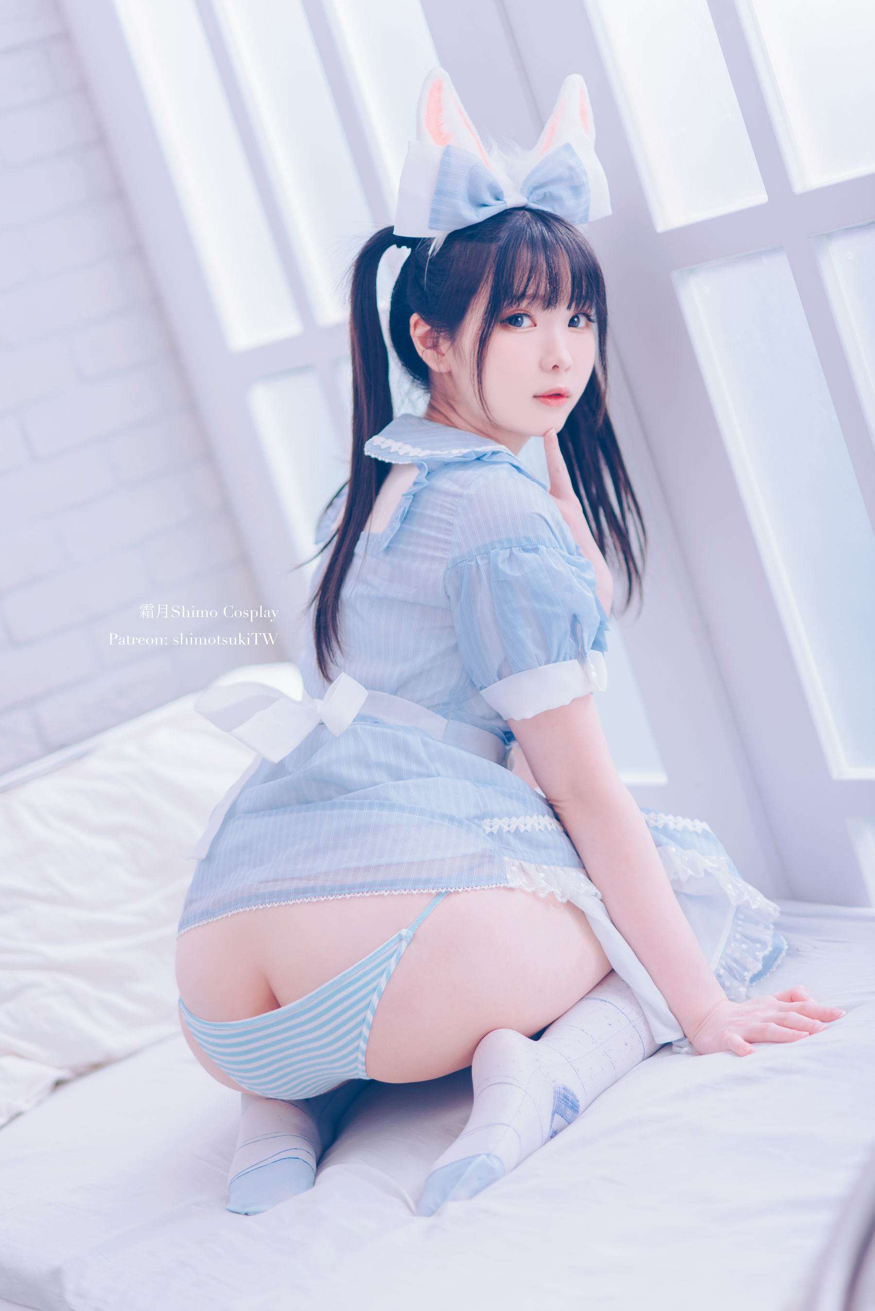 COS Welfare] Weibo Girl Shuang Yue Shimo - Maid Skirt