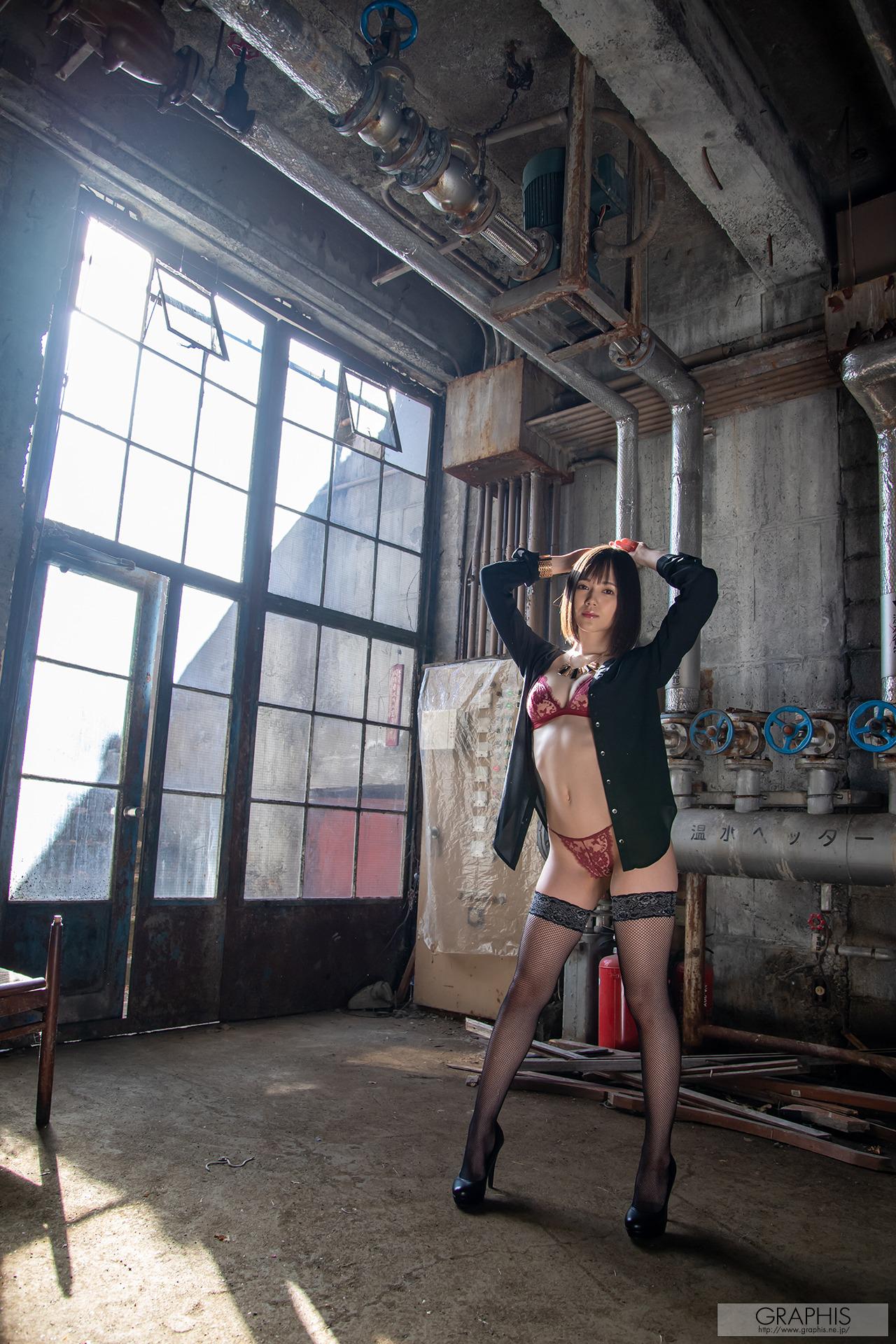 Graphis] Gals – Remu Suzumori Be Enchanted 140 Pages