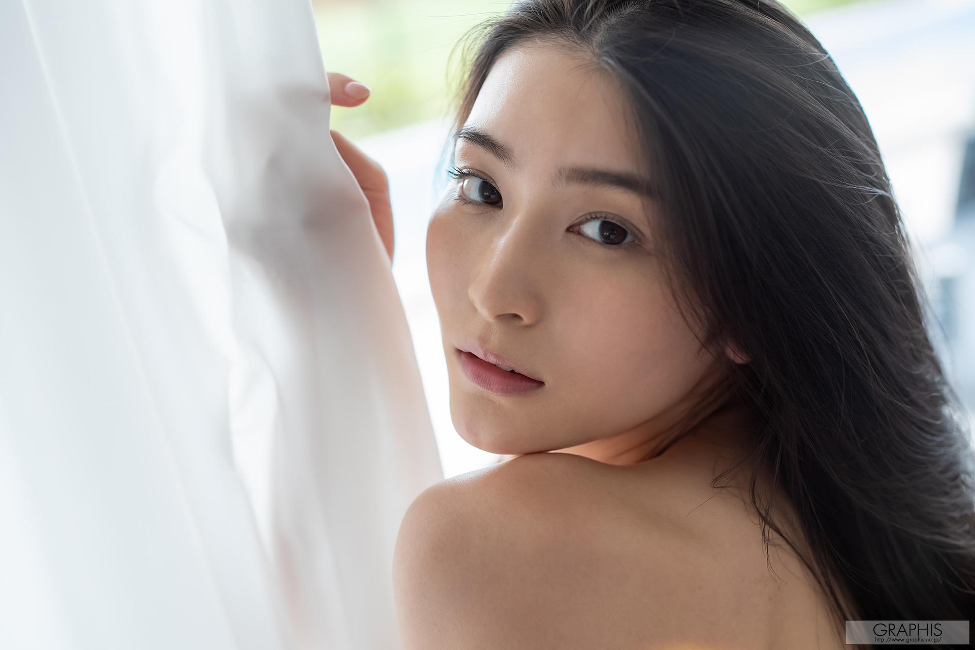 Graphis] 2021 雨季特別版 – 本庄鈴 161P