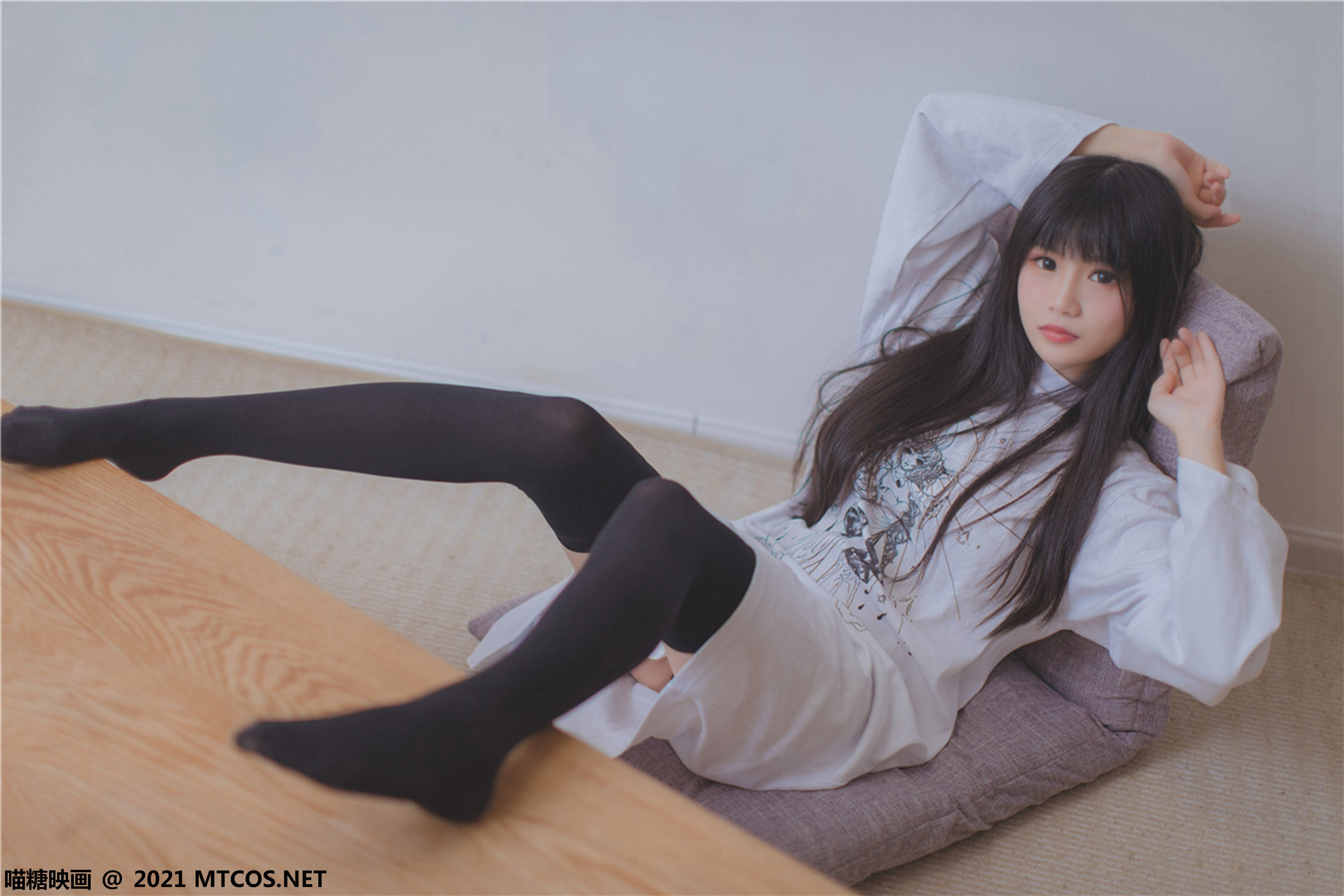 Miao Tang Film Vol. 403: Summer White T-Shirt