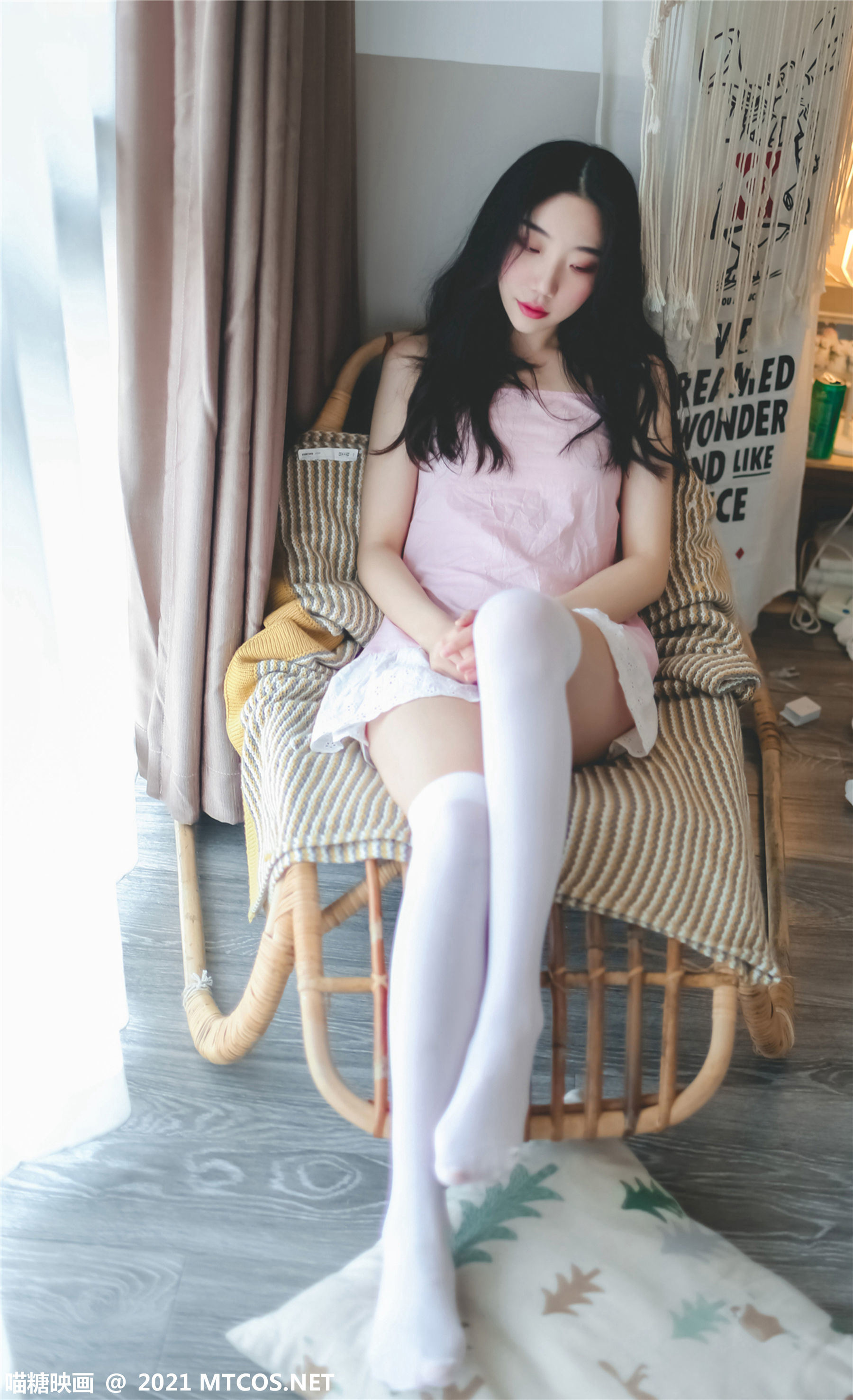 Meow Sugar Film] VOL.406 Pink Skirt Homestay