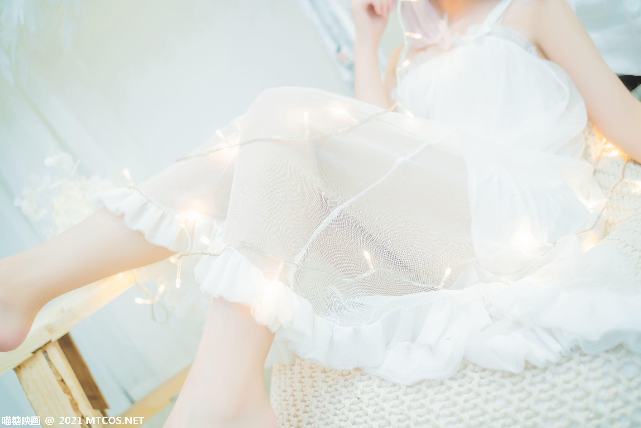 เมียวถังภาพยนตร์] VOL.411 กระโปรงผ้าขาวบาง