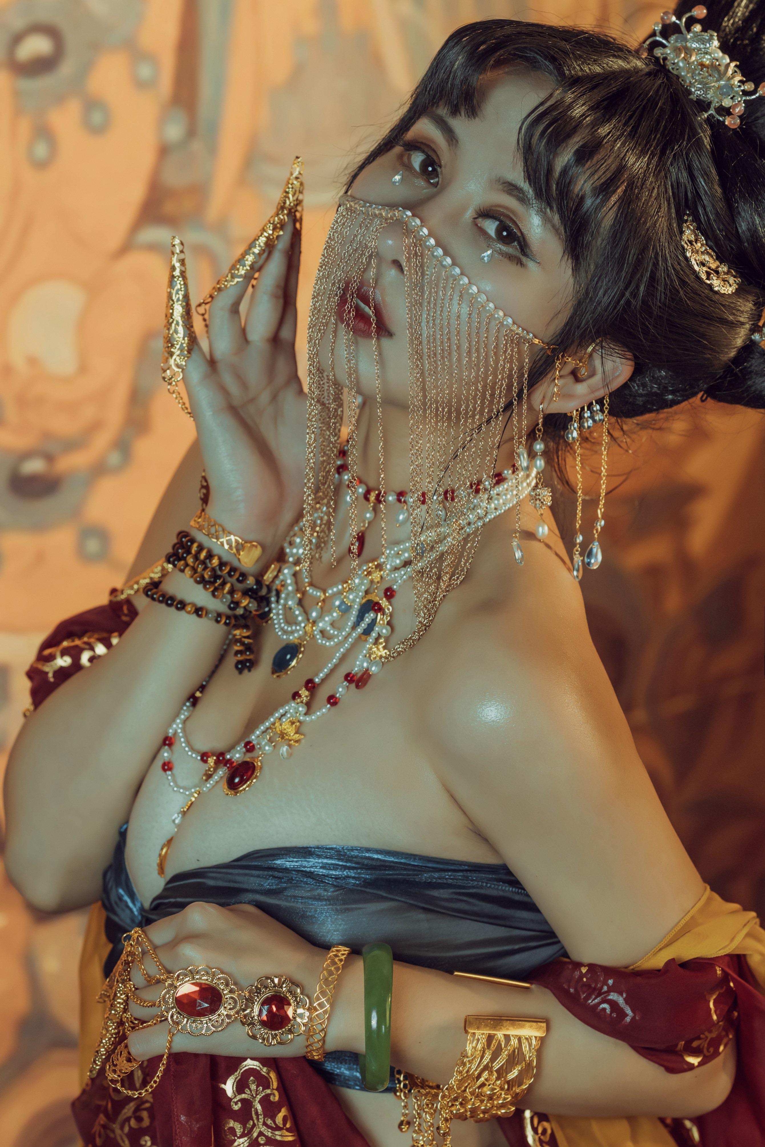 Yun Xi Xi - Đôn Hoàng 45P