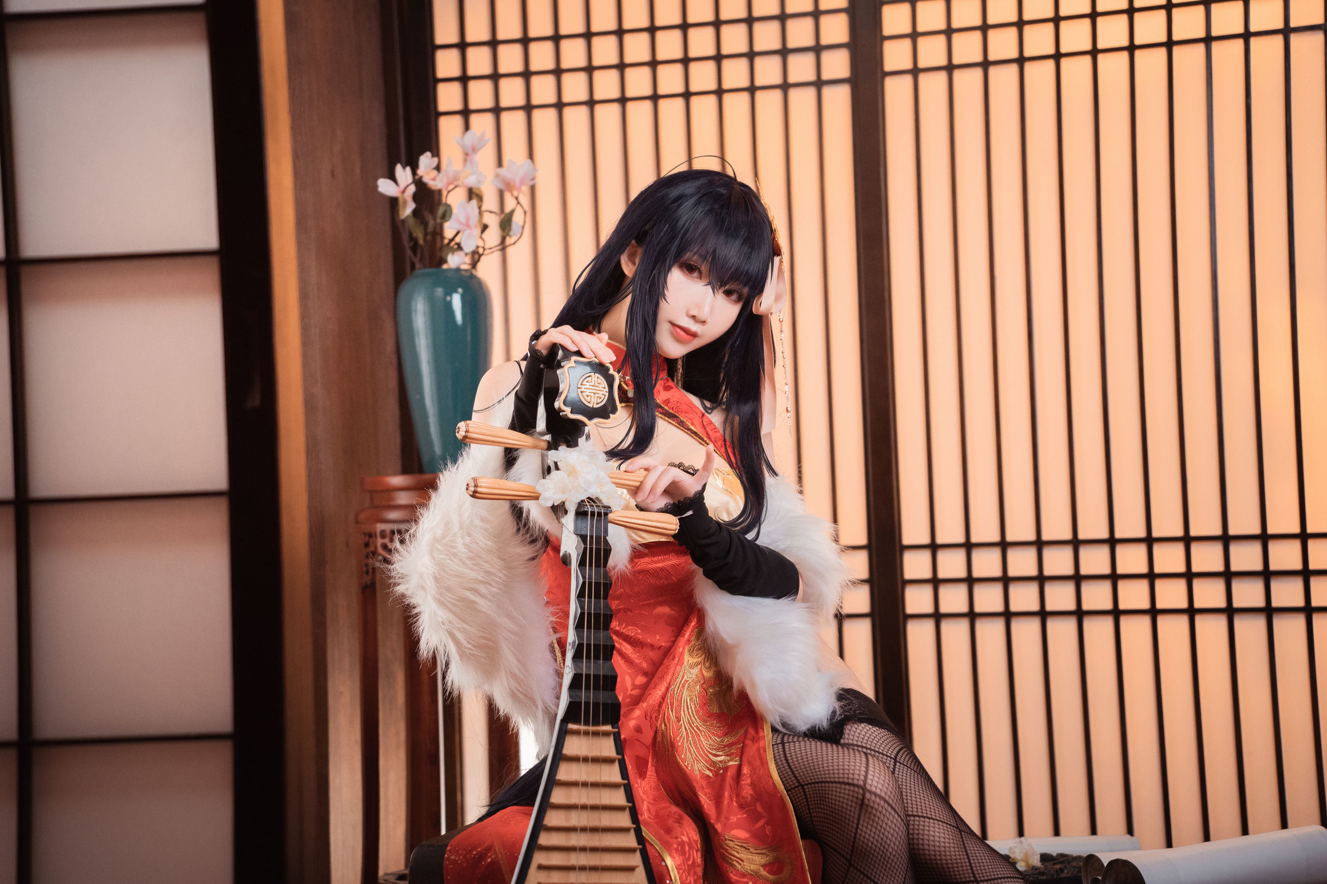 COS Welfare] Cute Popular Coser Mian Bing Xian Er - Da Feng Qipao