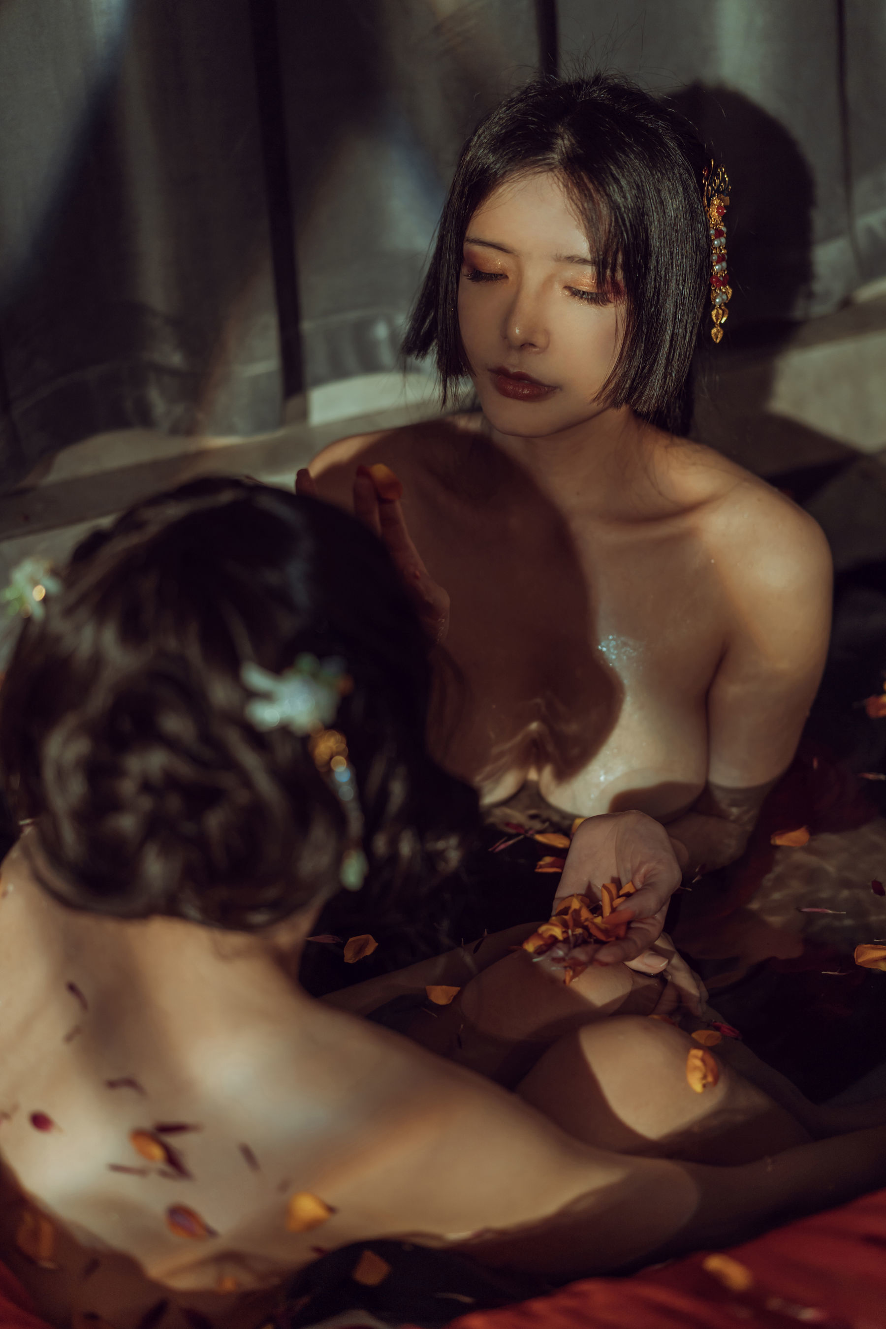 COS Welfare] Autumn and Corgi (Xia Xiao Qiu Qiu Qiu) - Hun Hong Zhang