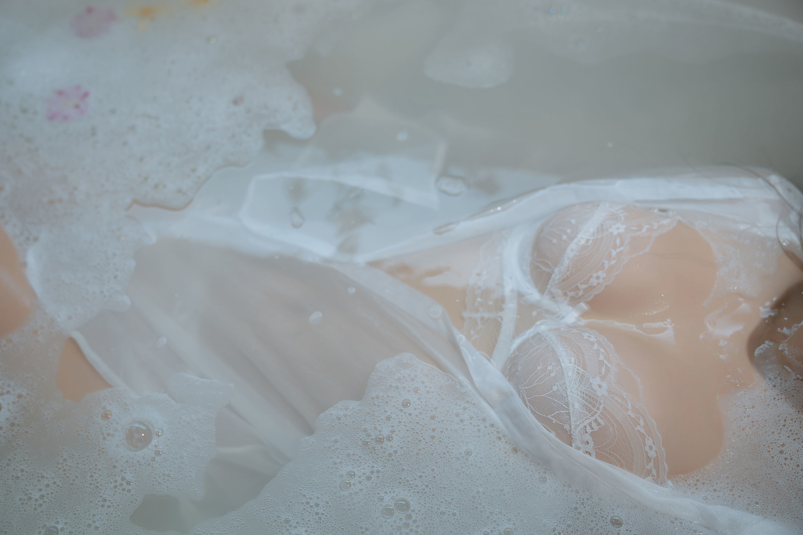 COS Welfare] Sunny Beautiful Girl Mengya o0 - Bathtub
