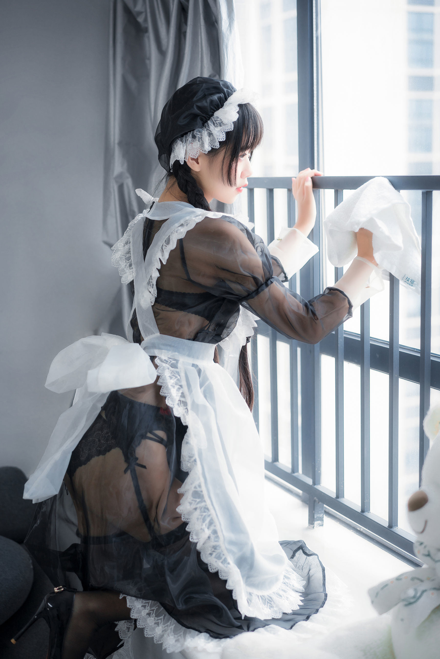 COS福利] 陽光美少女萌芽兒o0 - 透明女僕2