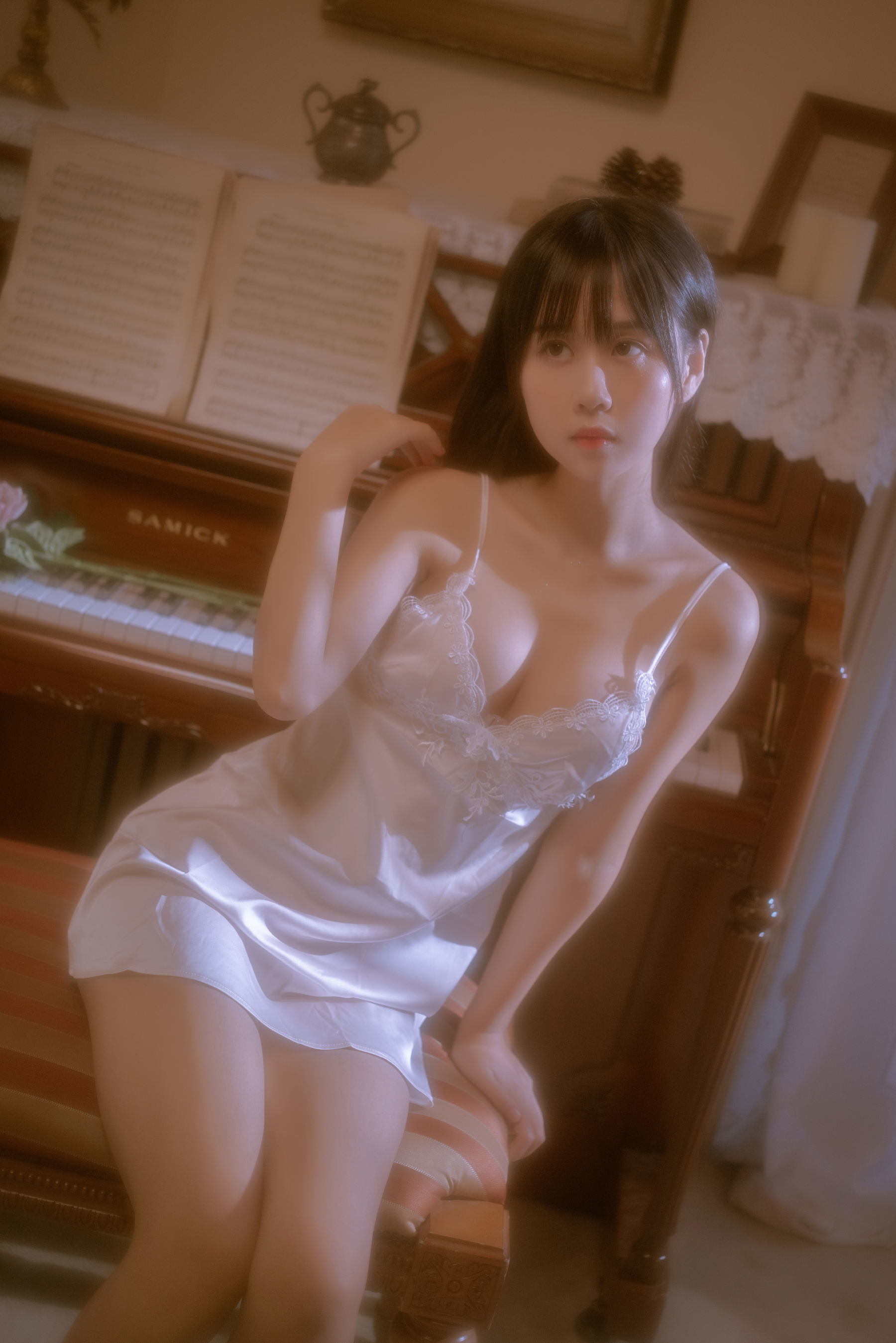 COS福利] 陽光美少女萌芽兒o0 - 遐 私房