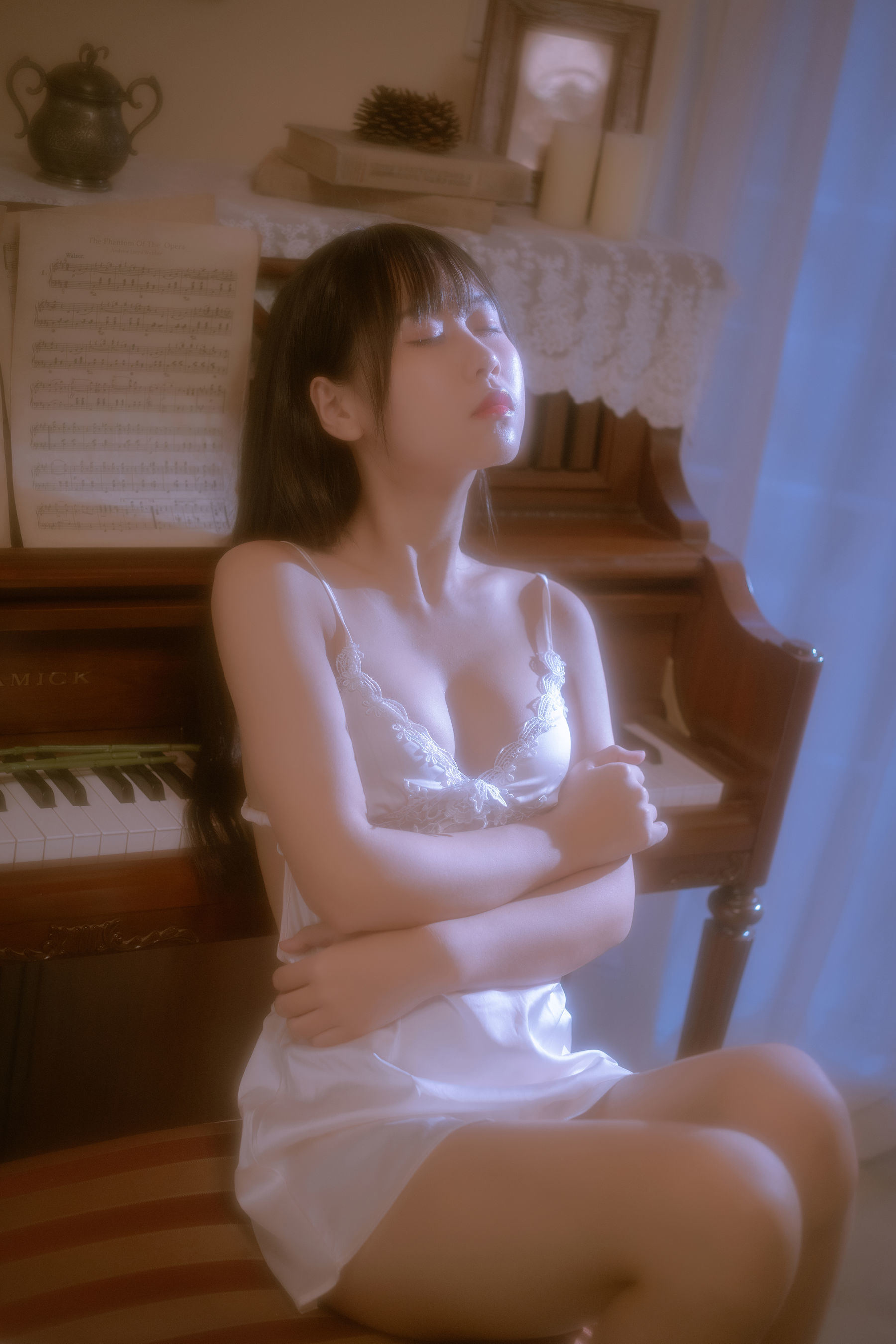 COS福利] 陽光美少女萌芽兒o0 - 遐 私房