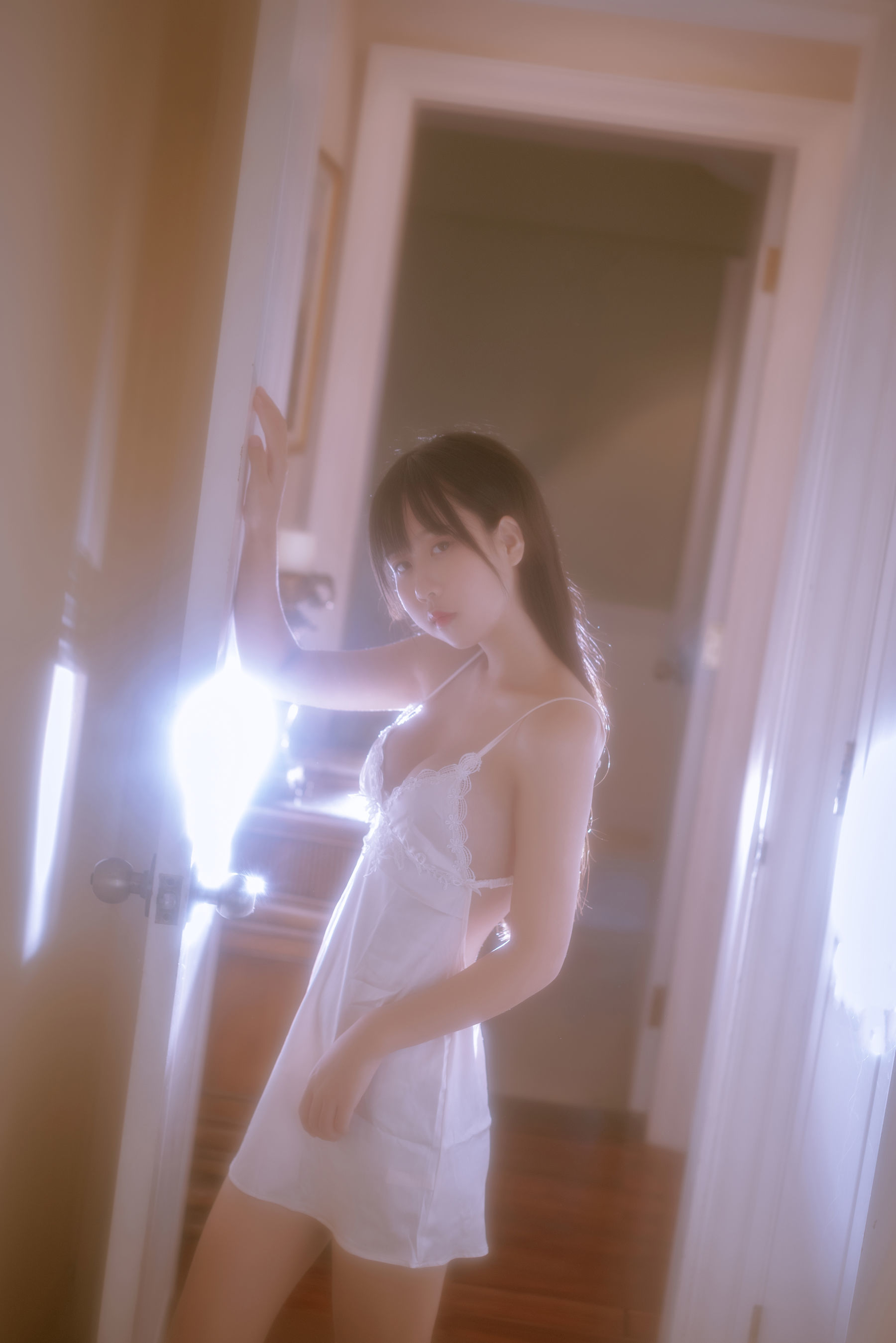COS Welfare] Sunny Beautiful Young Girl Mengyaer o0 - Xia Private Room