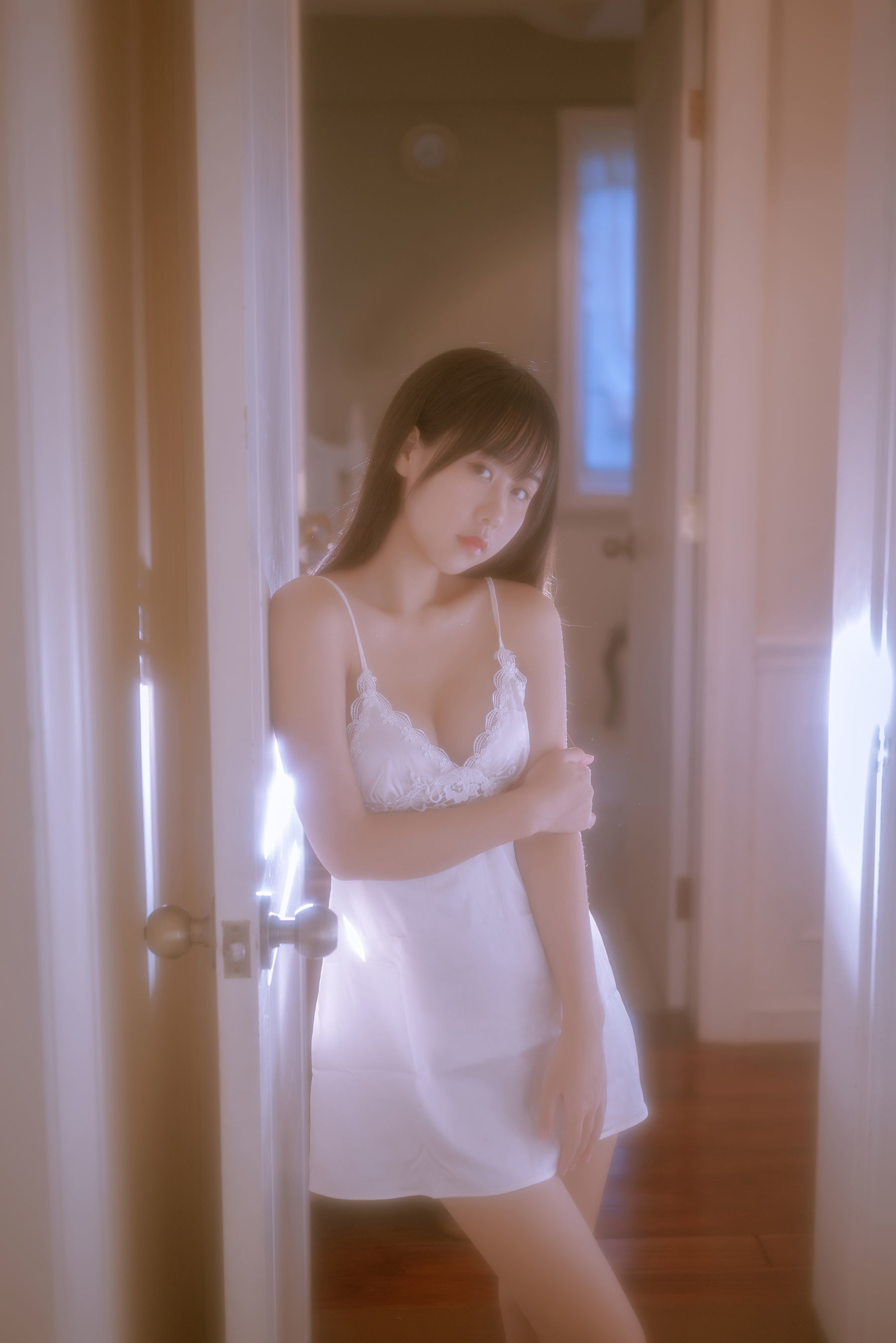 COS Welfare] Sunny Beautiful Young Girl Mengyaer o0 - Xia Private Room