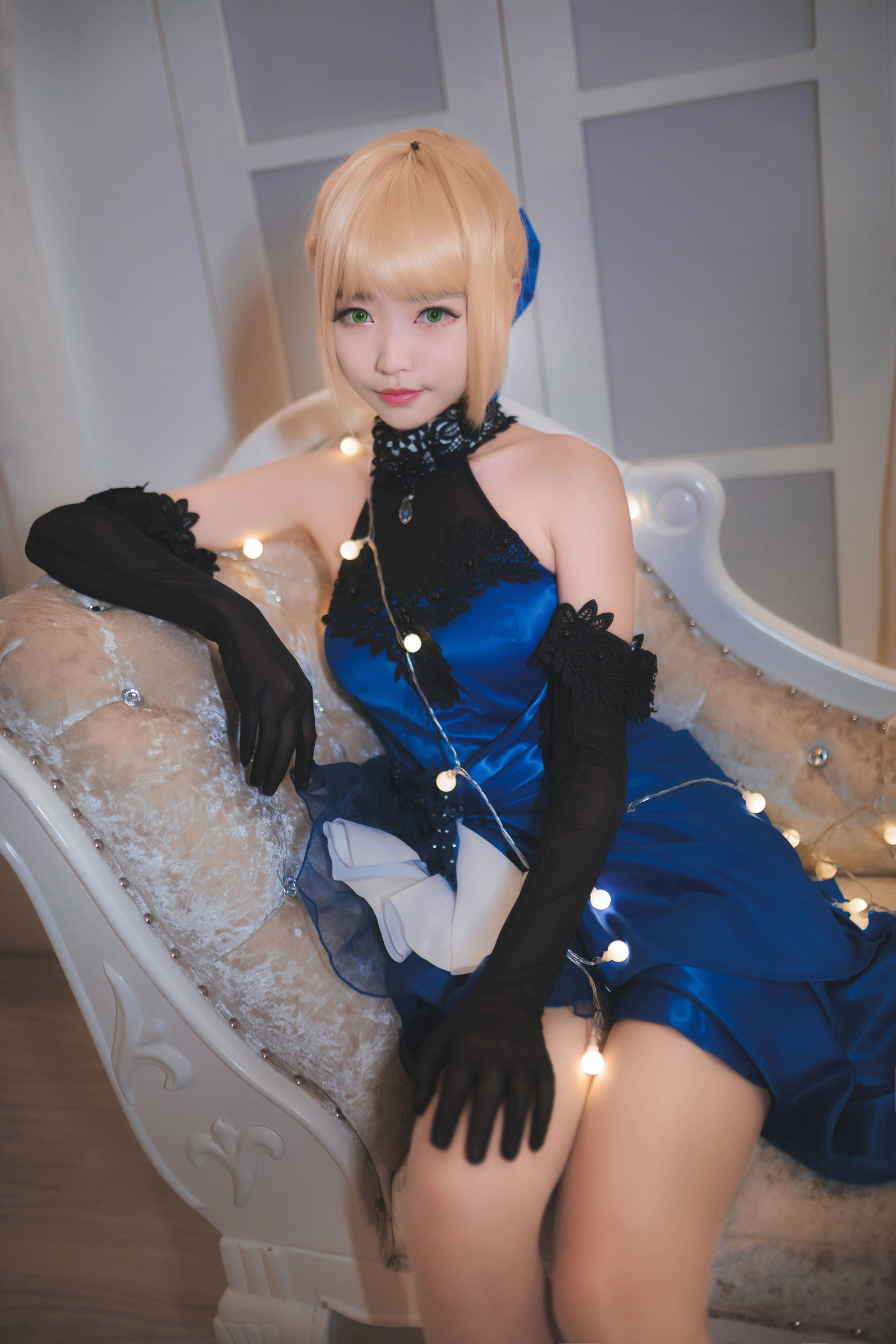 COS Welfare] Anime Blogger Da Da Juan Juan Xiao Juan - See Her Majesty the Queen
