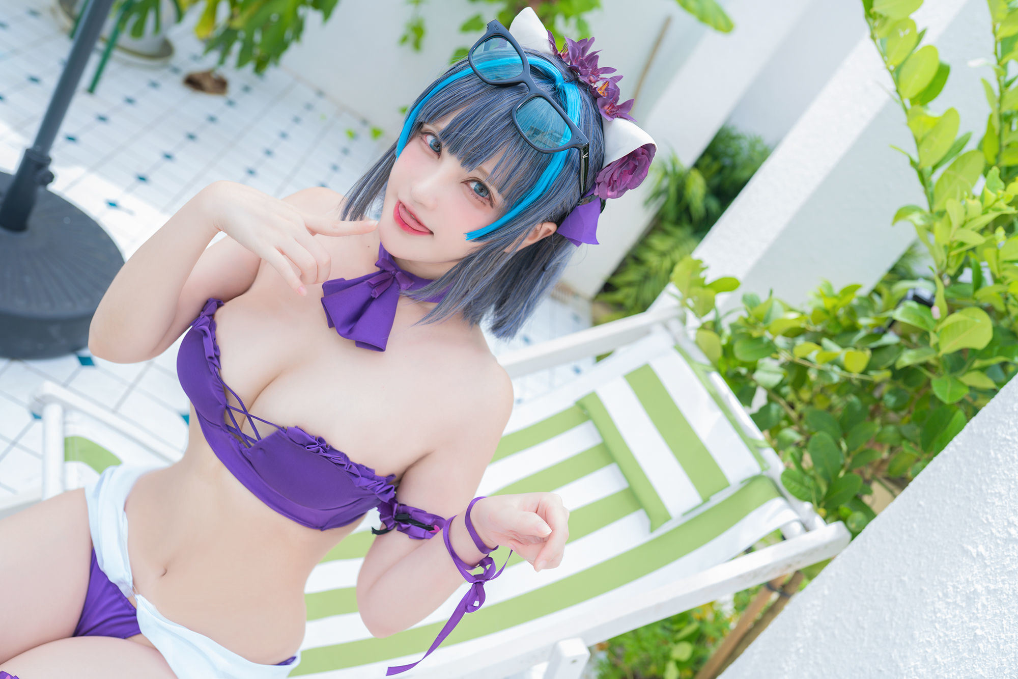COS Phúc Lợi] Senya Miku - Chai Quân Điện Tử