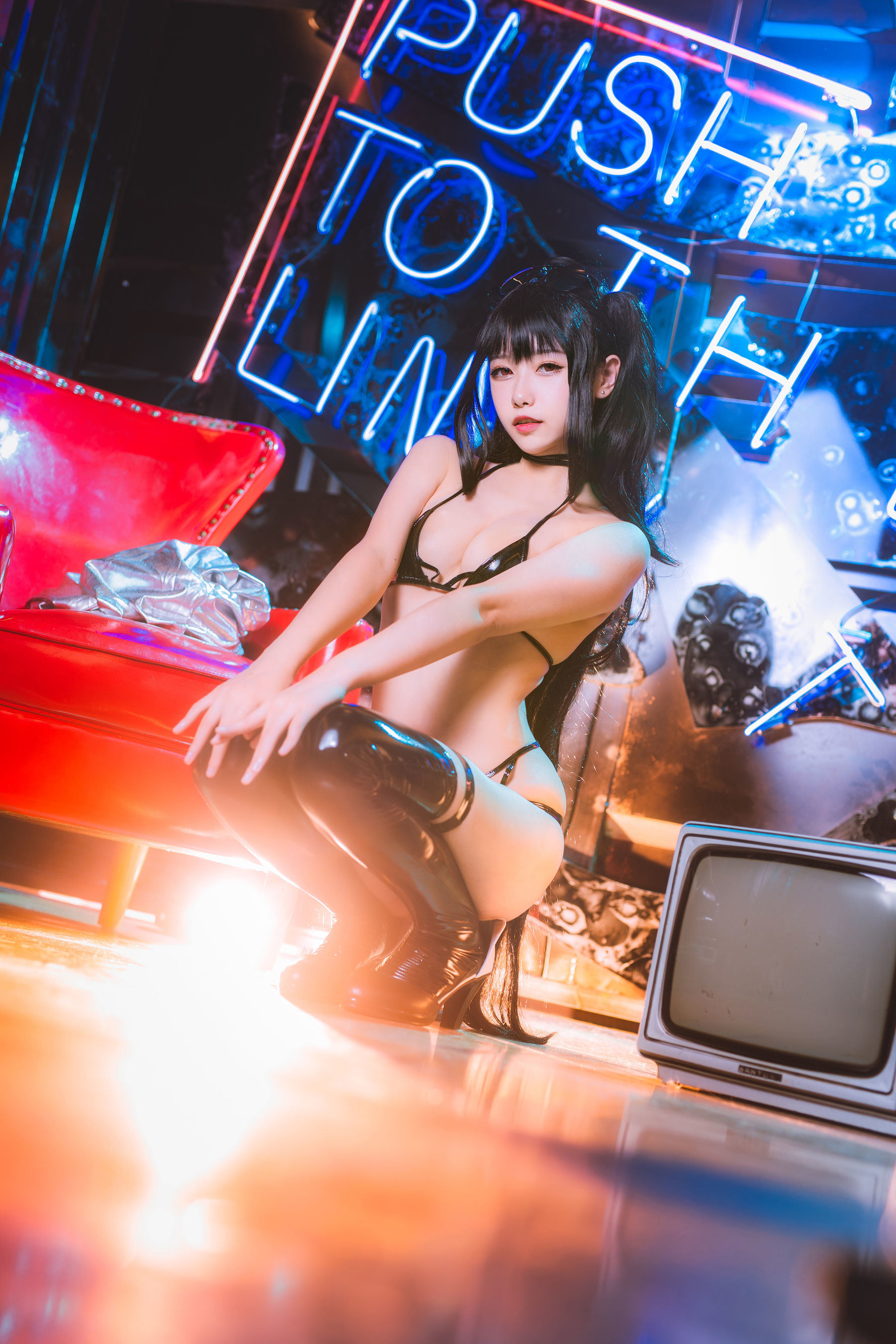 Cosplay Welfare] Weibo Girl Momoko Aoi Aoi - Dafeng's Racing