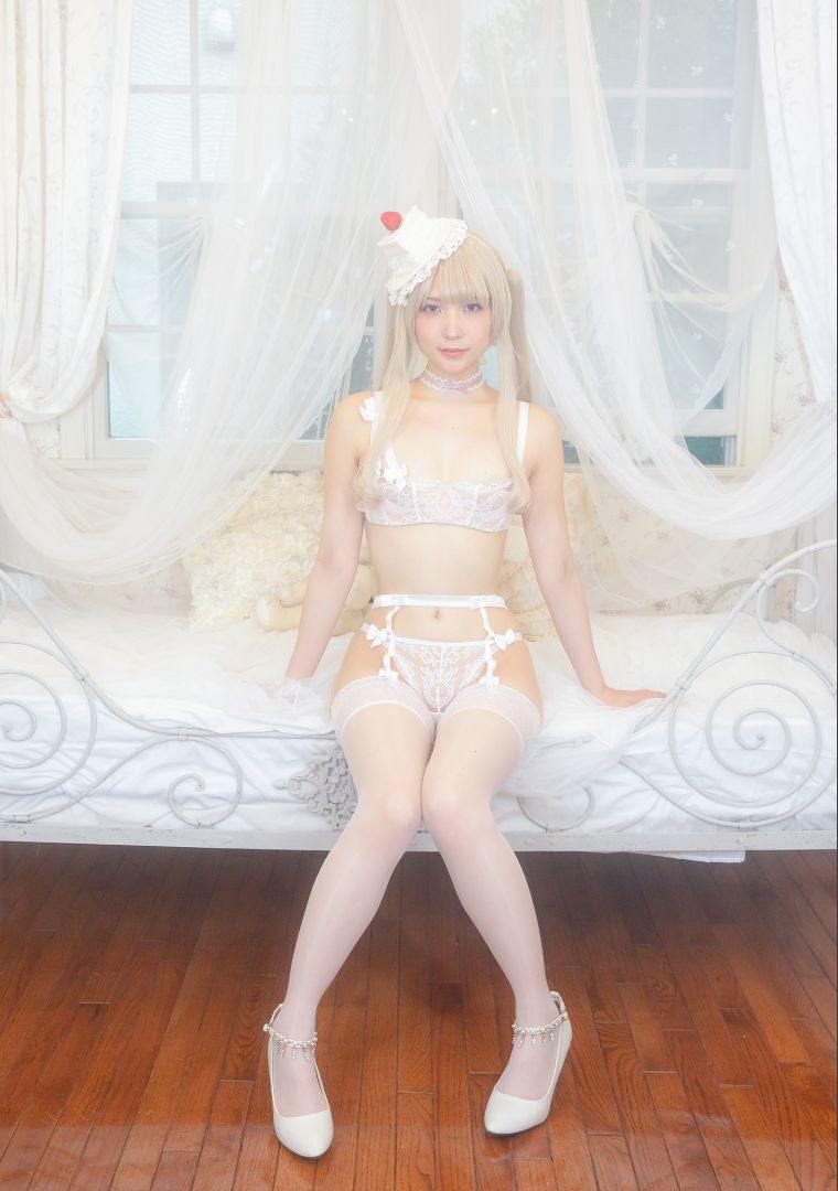 COS福利] [後宮] 阿麻津様 戀物畫廊 「聖女的戀物癖」