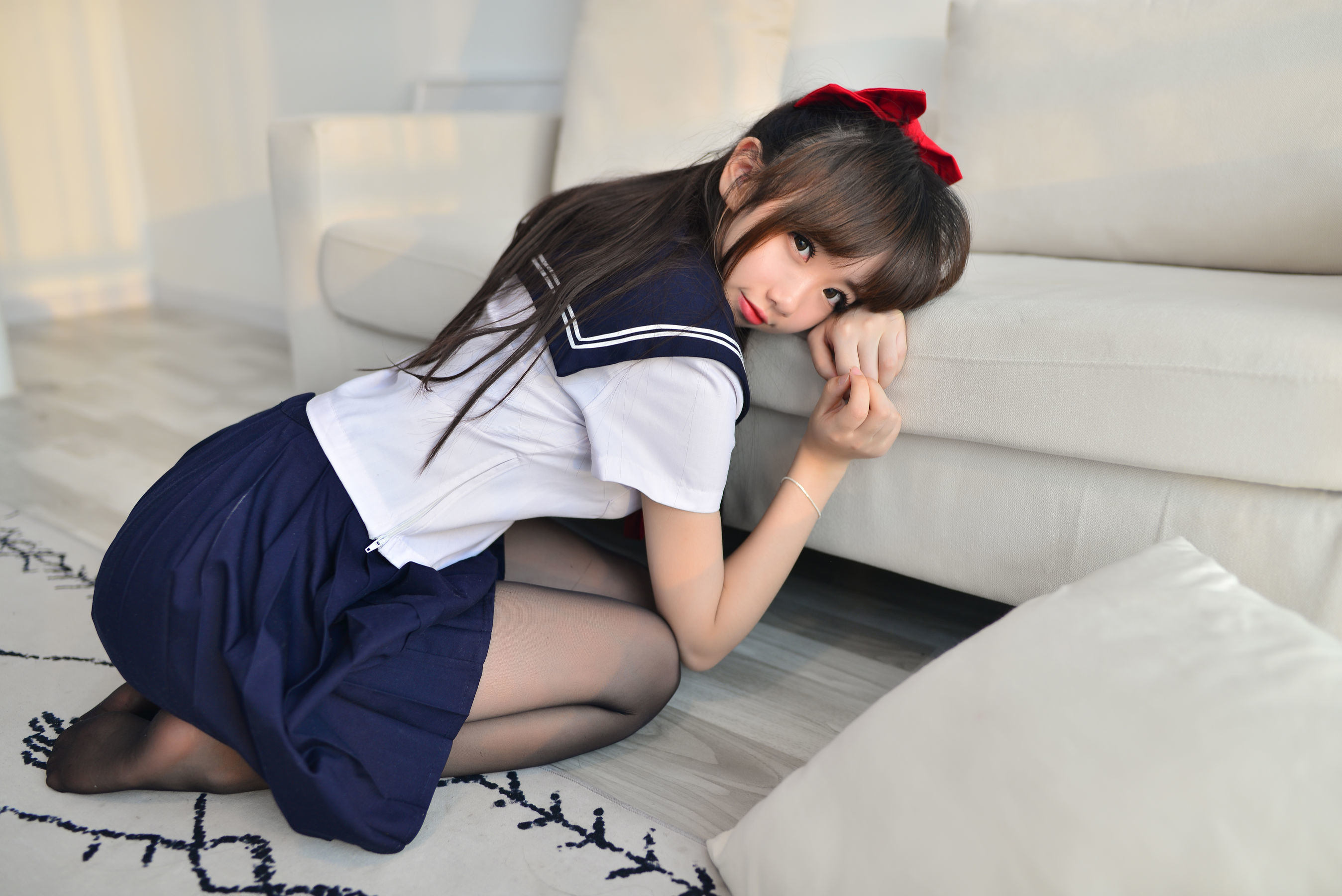 COS Phúc lợi] Cosplay chị gái Tuyết Kỳ - Vớ đen JK đồ bơi trường học