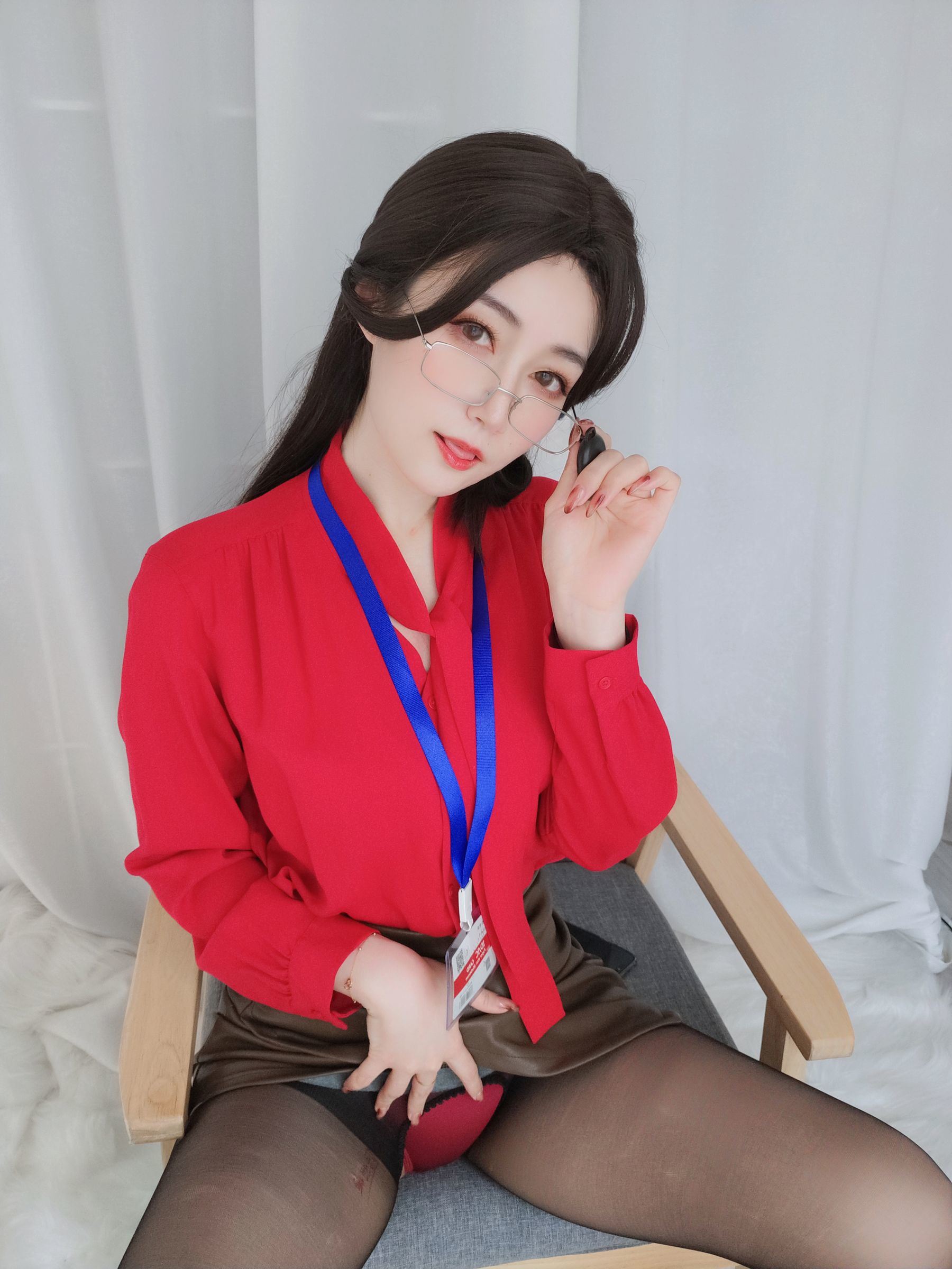 COS Welfare] Coser Miss Silver - Newly Appointed Boss