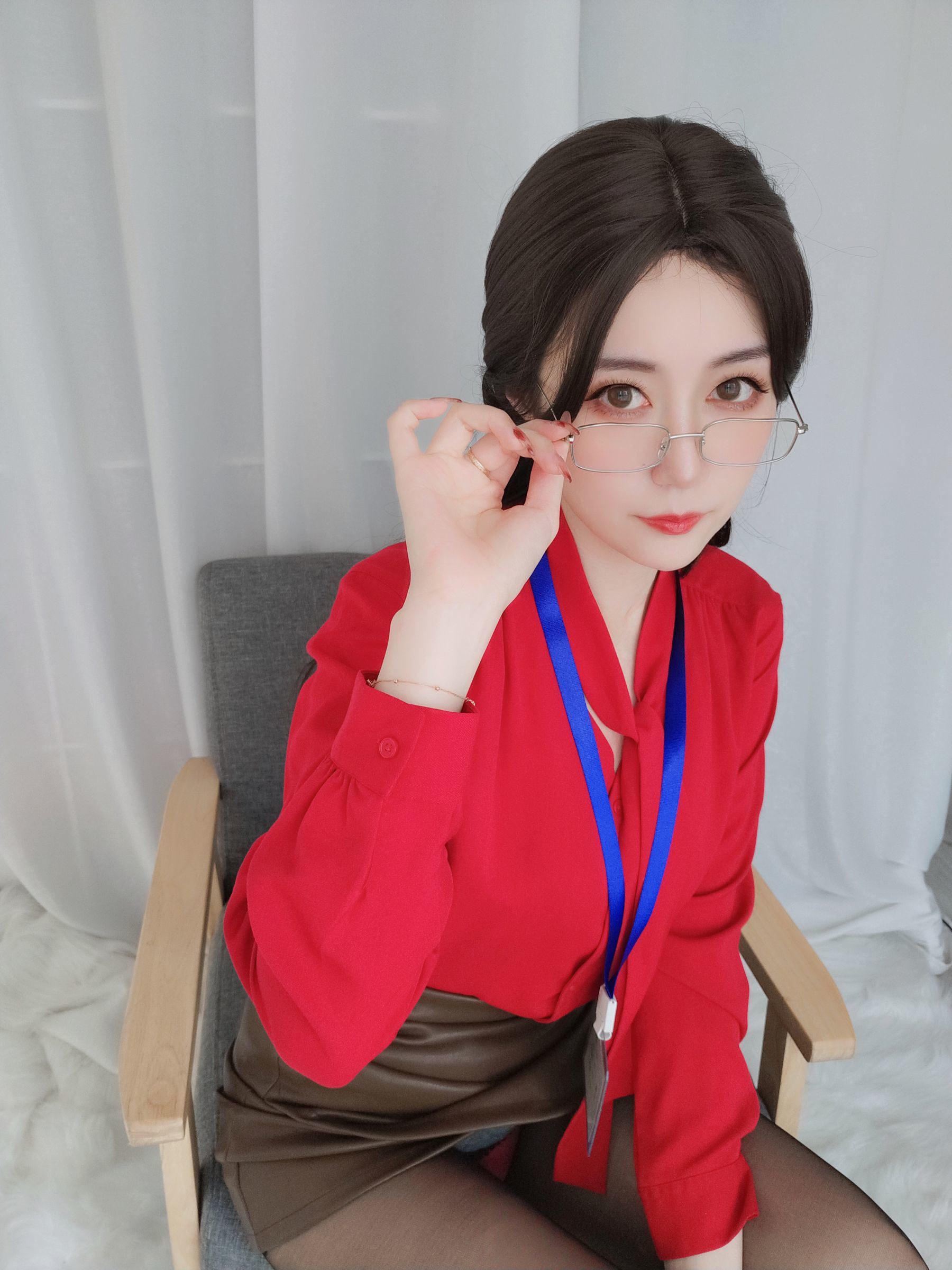 COS Welfare] Coser Miss Silver - Newly Appointed Boss