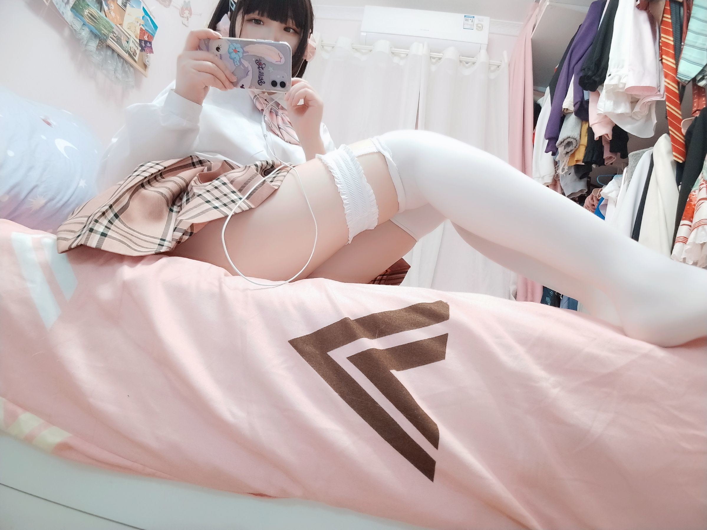 Cosplay Welfare] 2D Beauty Furukawa Kagura - White Silk JK