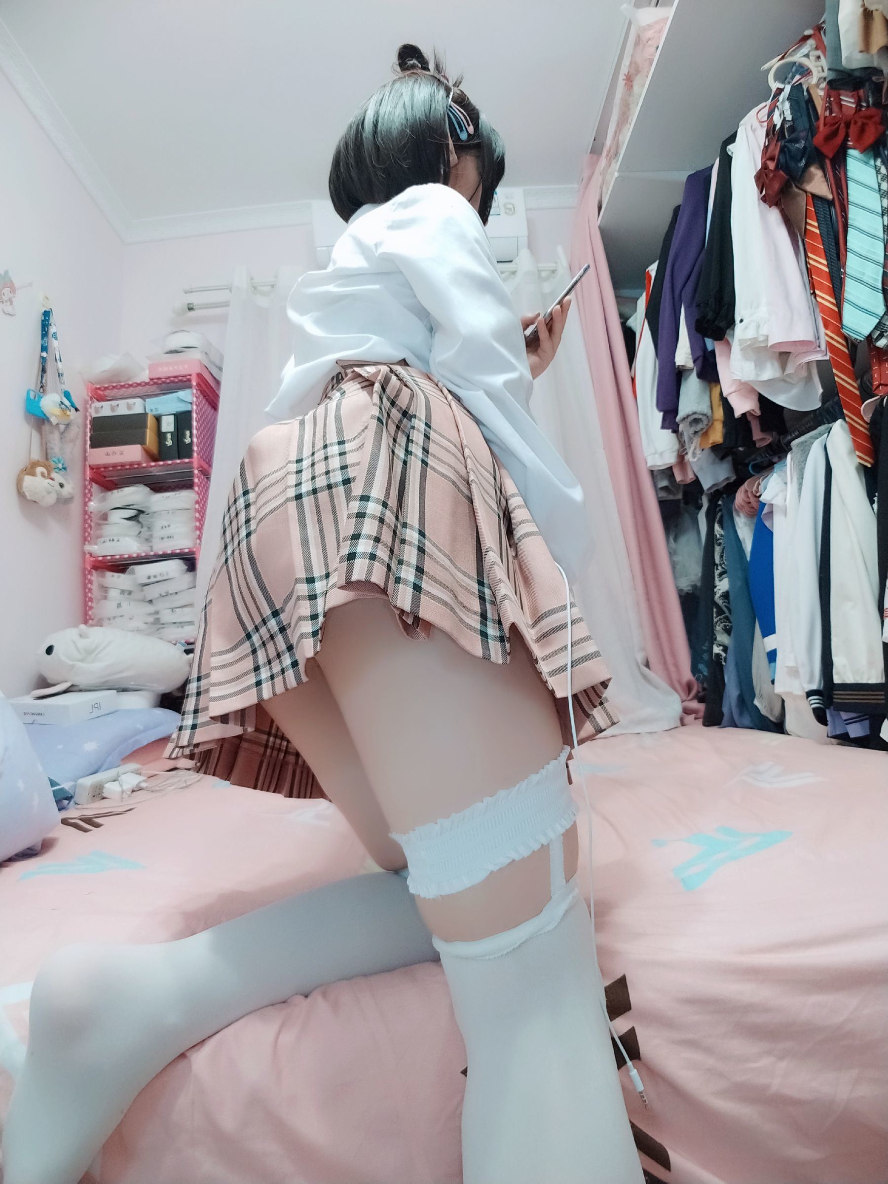 COS福利] 二次元美女古川卡古拉 - 白絲JK