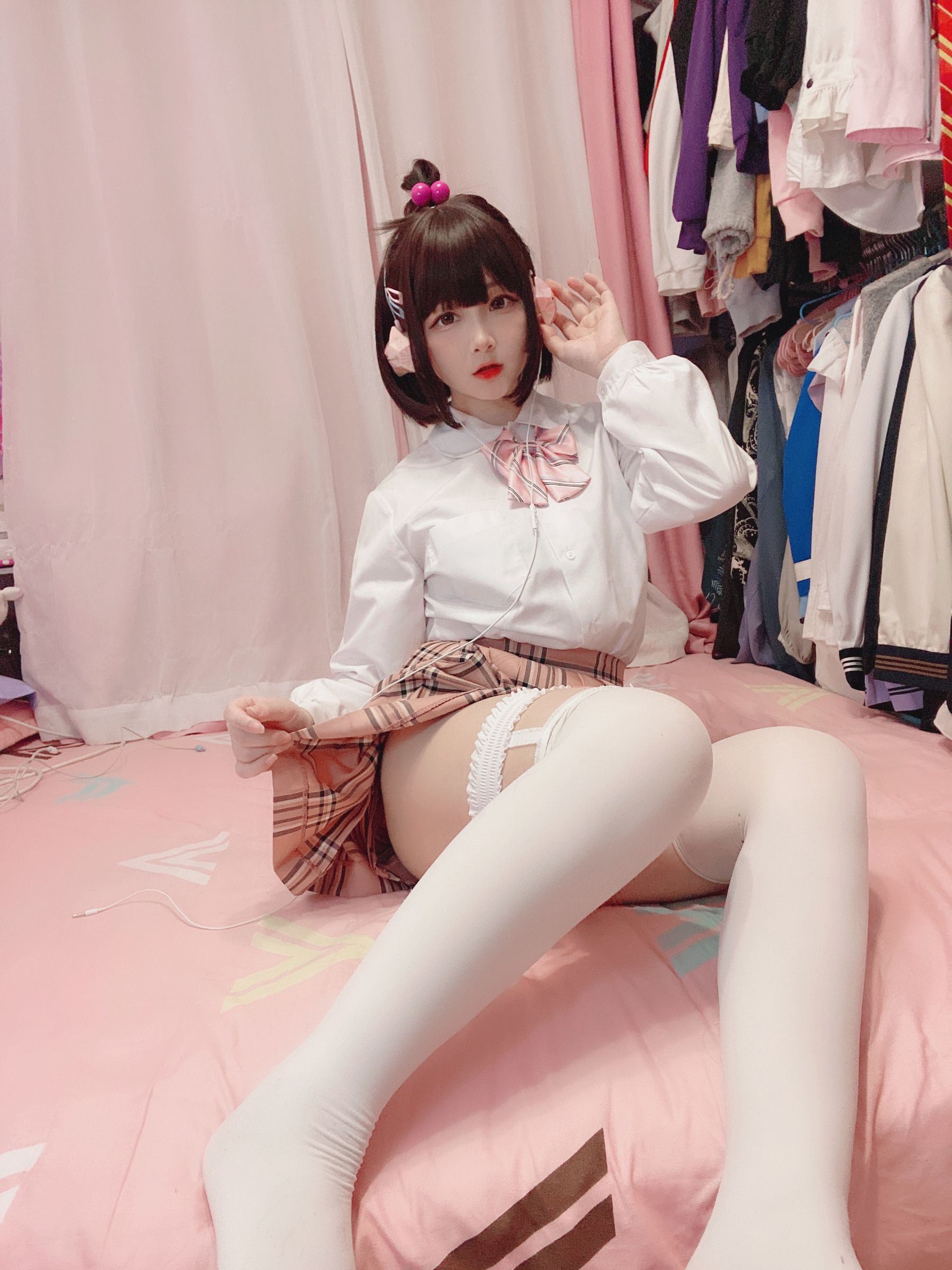 Cosplay Welfare] 2D Beauty Furukawa Kagura - White Silk JK