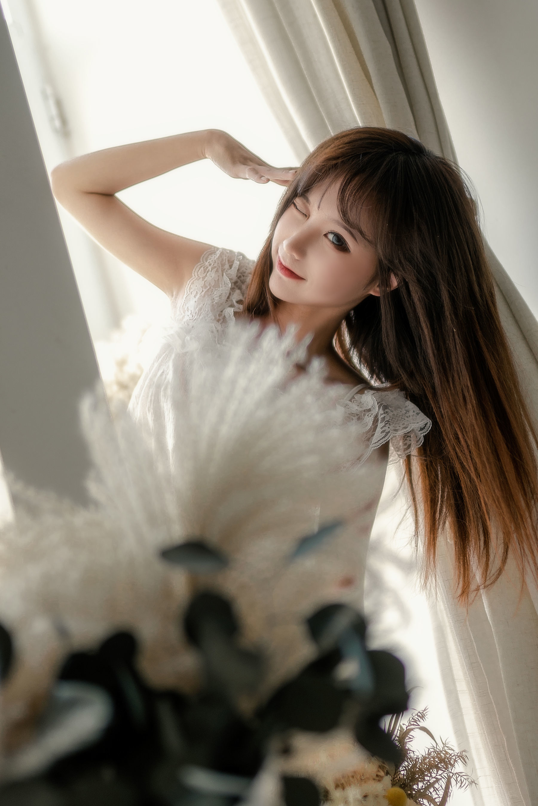 COS Welfare] Anime Blogger Chun Mo Mo - Elephant White Pajamas