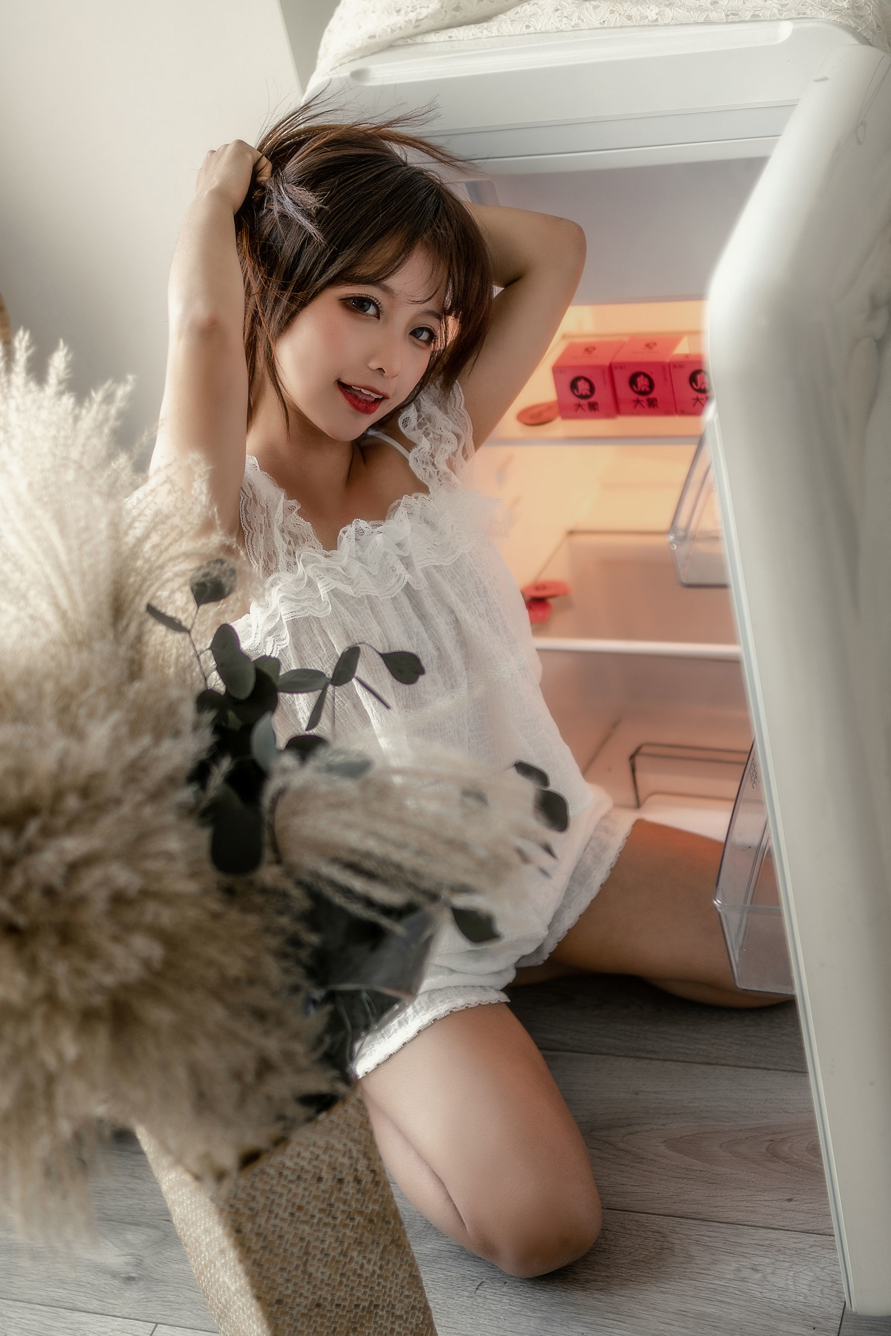 COS Welfare] Anime Blogger Chun Mo Mo - Elephant White Pajamas