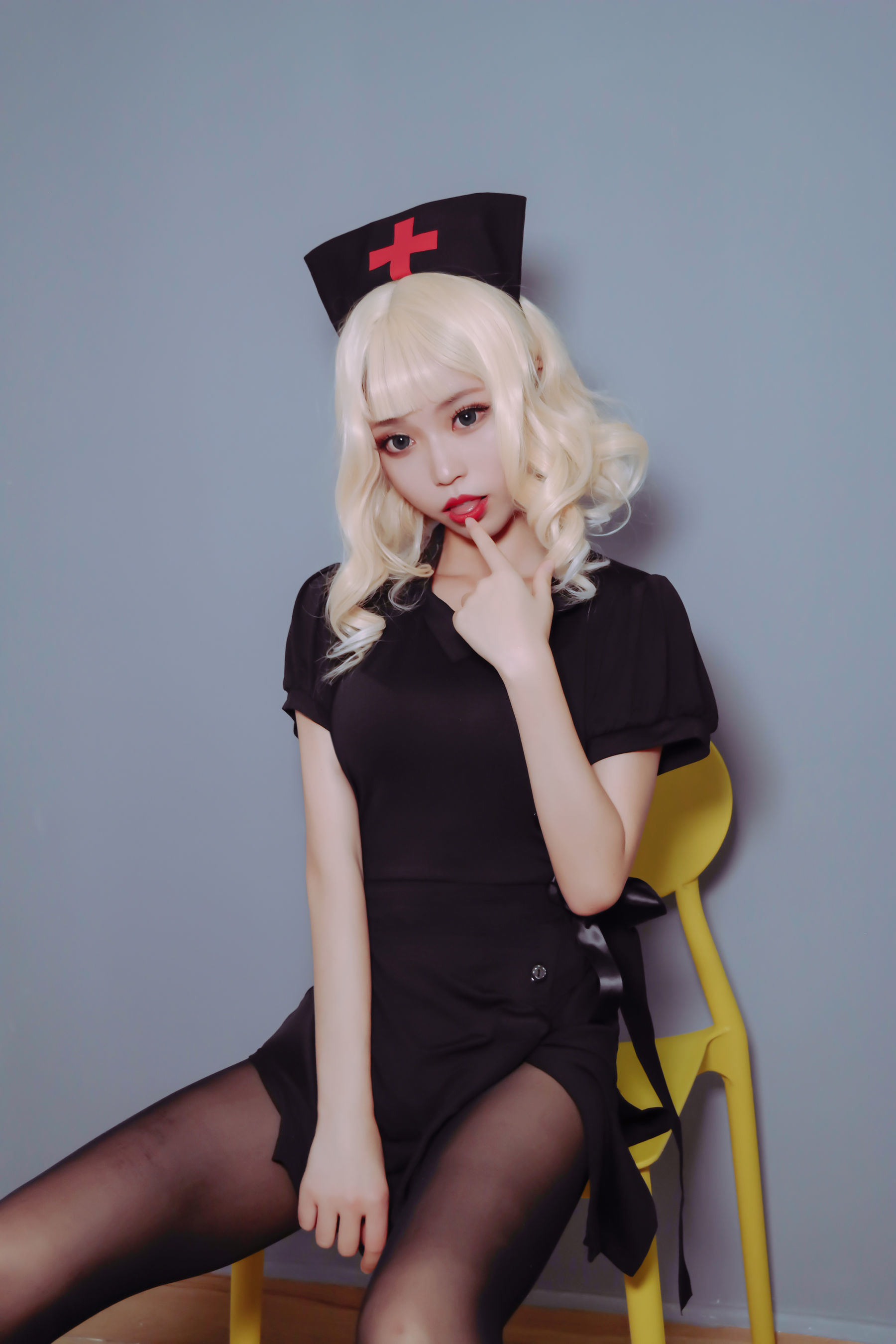COS 特典] 萌え系白易子教主 - 黒化ナース