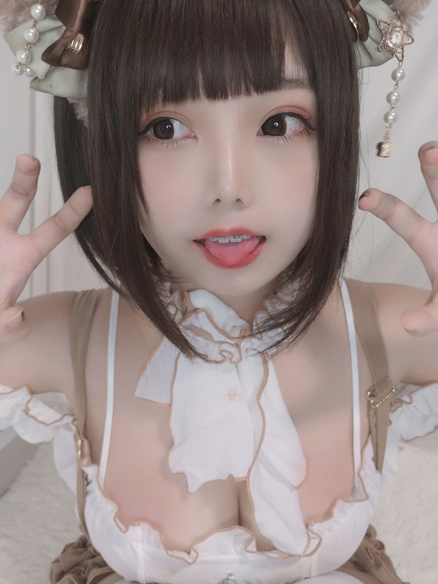 COS Welfare] Moe Style Miss Honey Cat Qiu - Little Bear