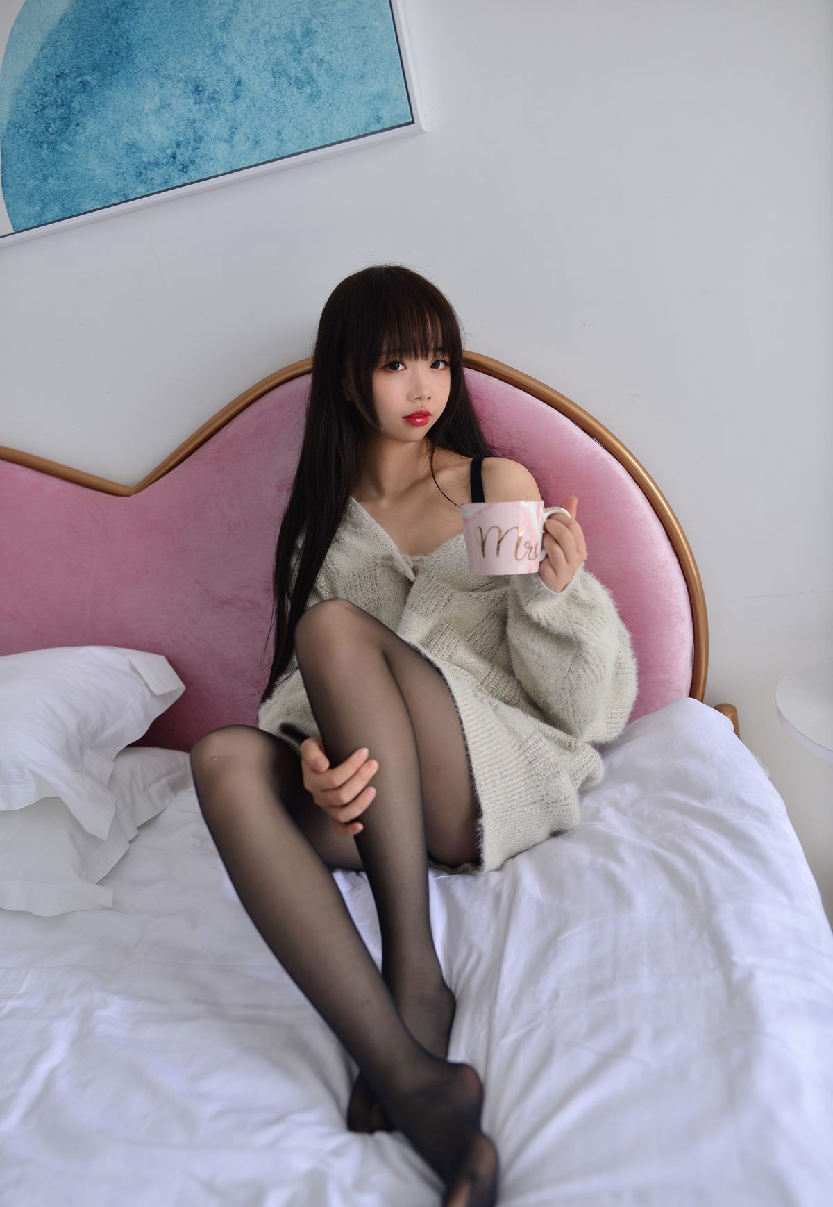 cosplay美女雪琪超污黑絲豐滿美腿絲襪玉足誘惑高清套圖