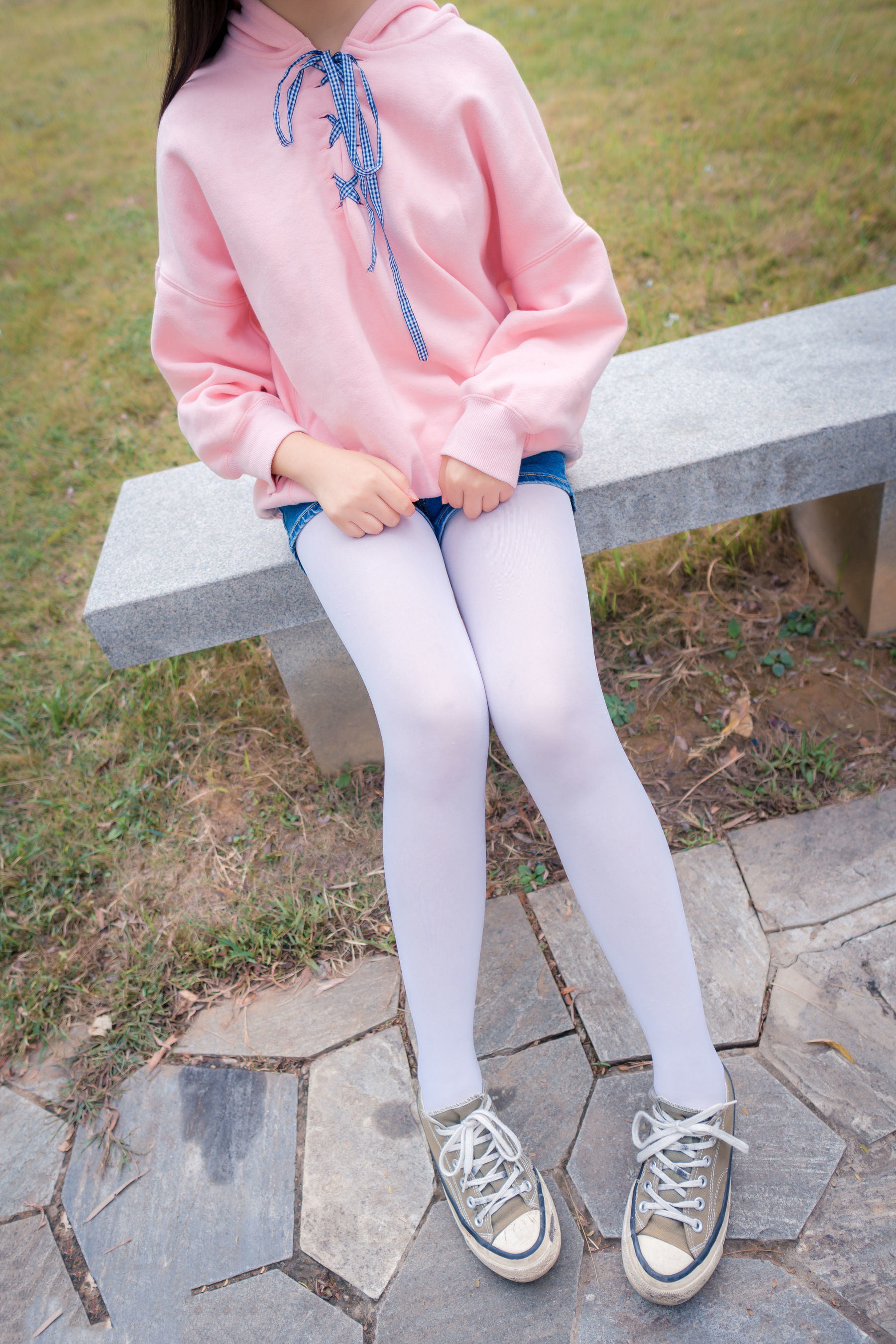Meow Sugar Films] Vol. 420: Spring Outing