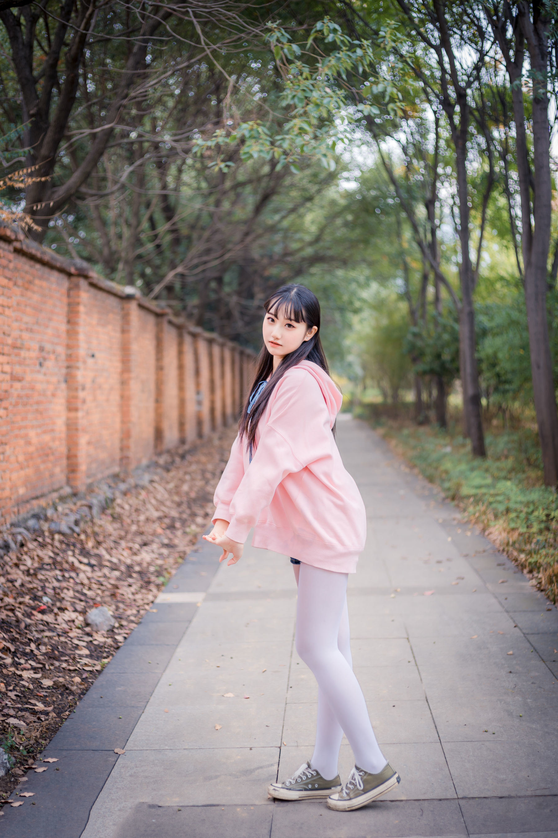 Meow Sugar Films] Vol. 420: Spring Outing