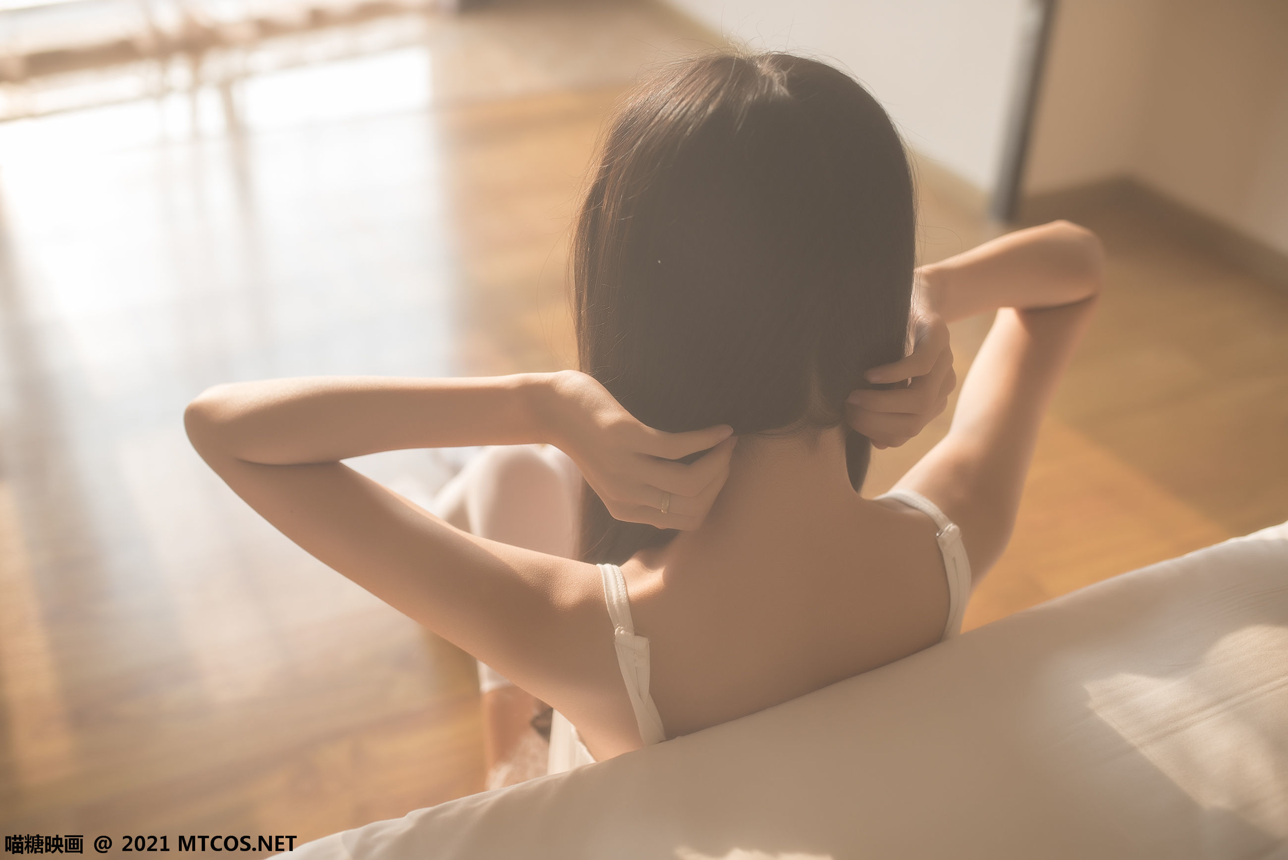 Meow Sugar Film] VOL.425 Warm Sun by the Window