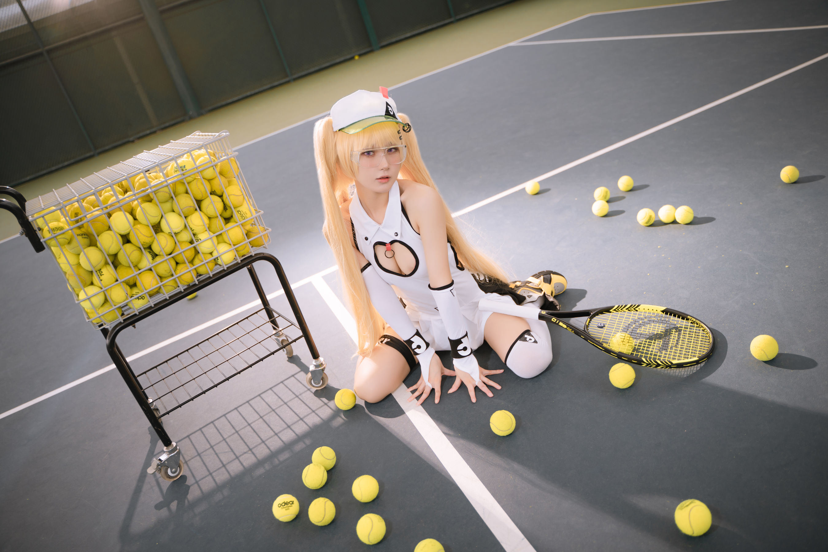 Cosplay Welfare] Anime Blogger A Bao is also a Bunny Girl - Becky Tennis Outfit