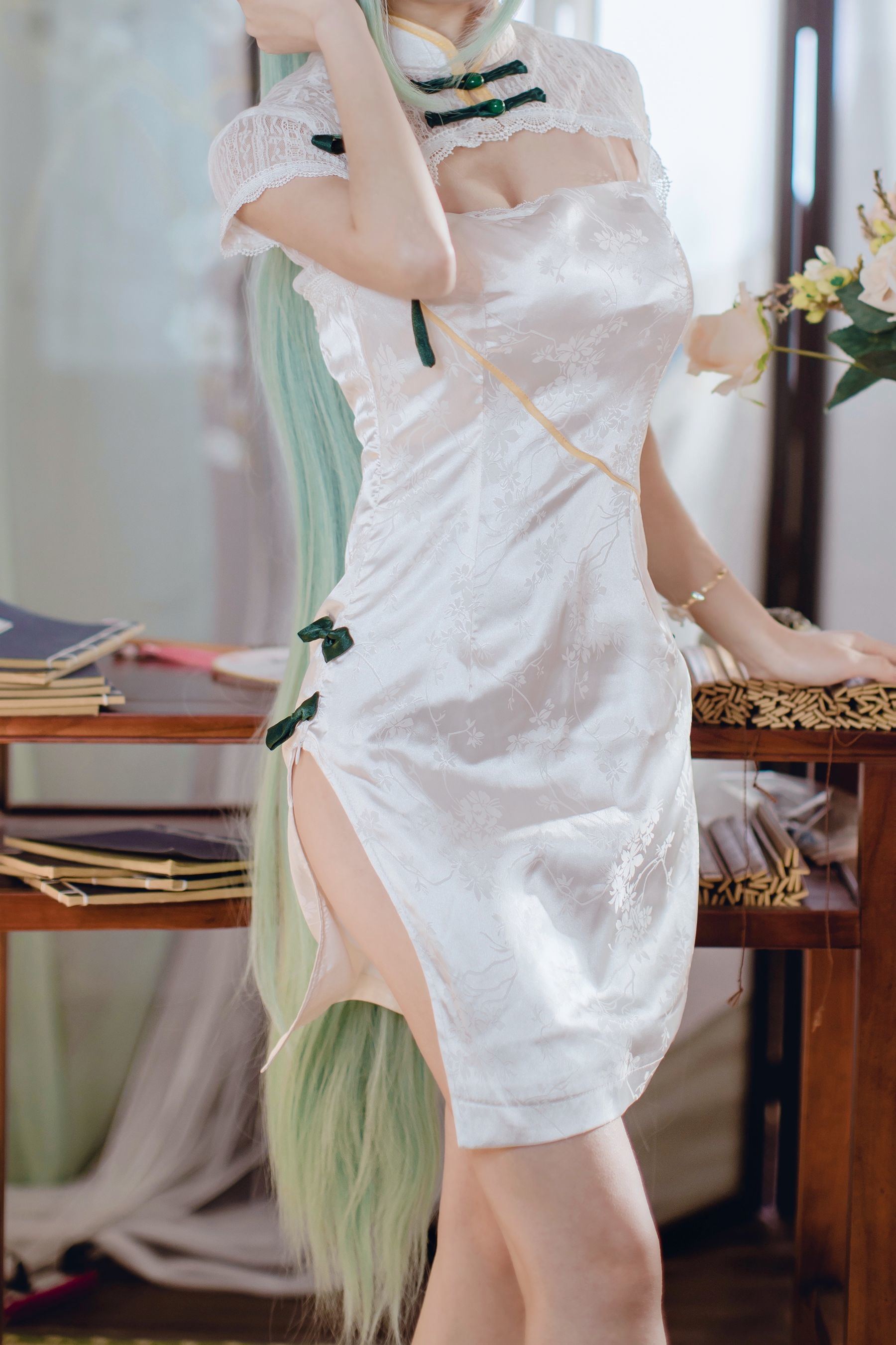 COS Welfare] Coser Yiyi - Hatsune Shaohua