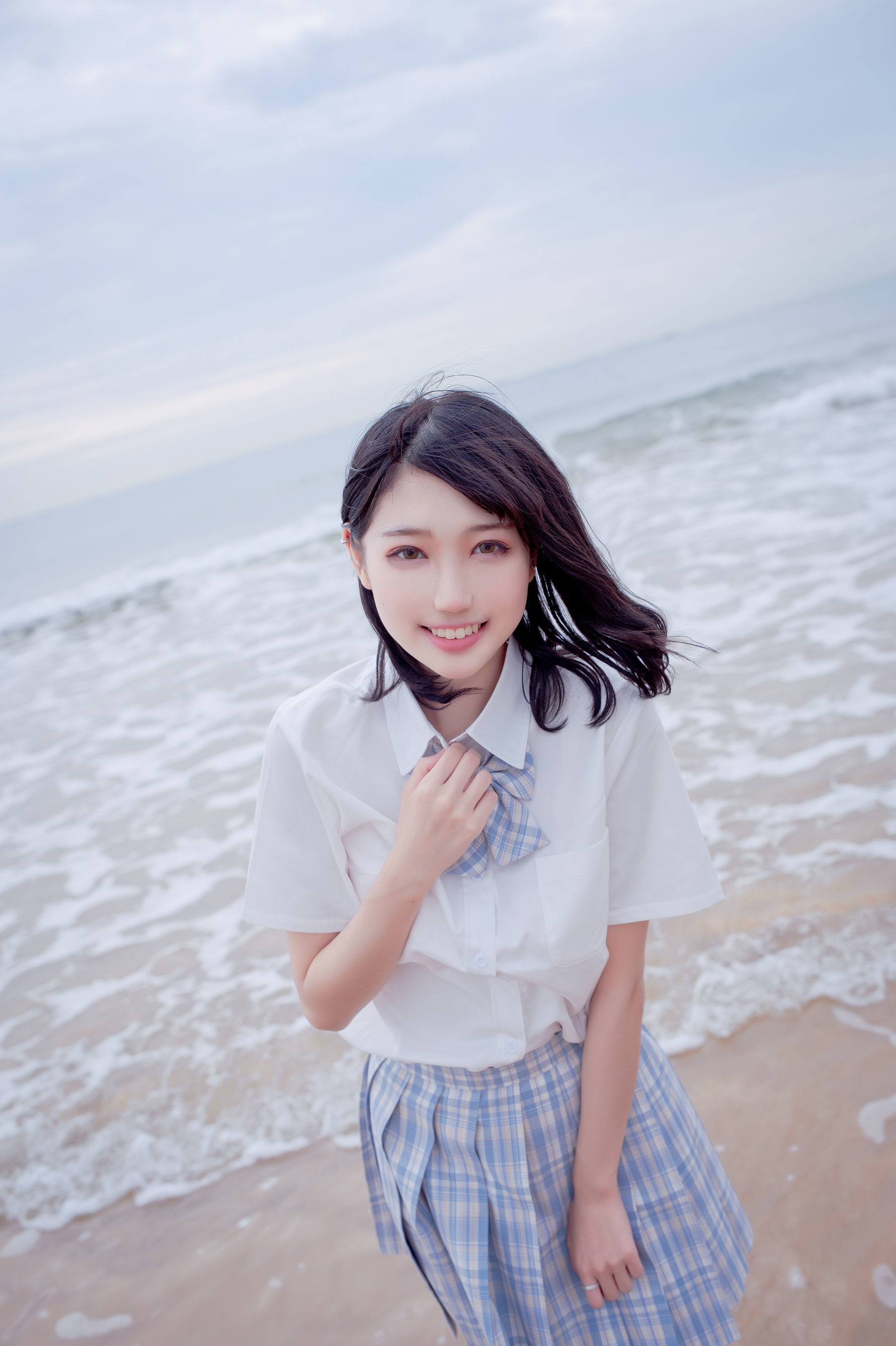 COS福利] 周叽是可愛兔兔 - 海邊JK