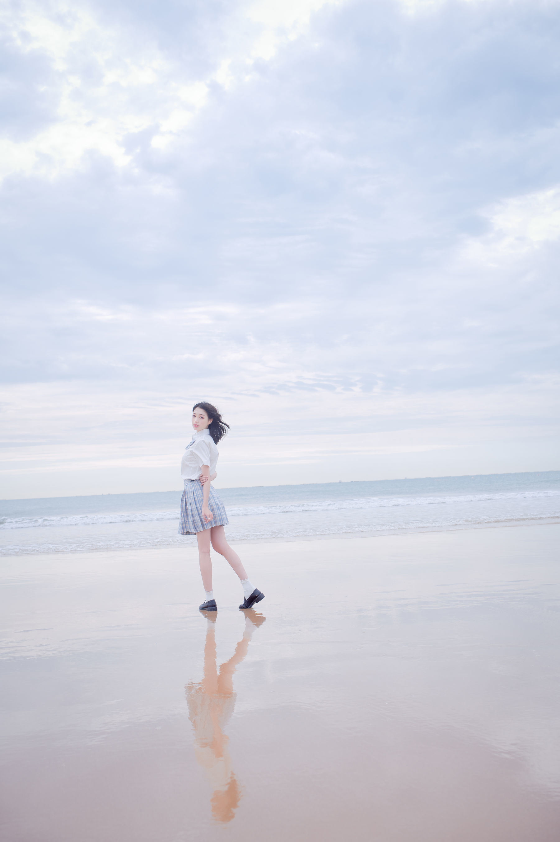 COS福利] 周叽是可愛兔兔 - 海邊JK