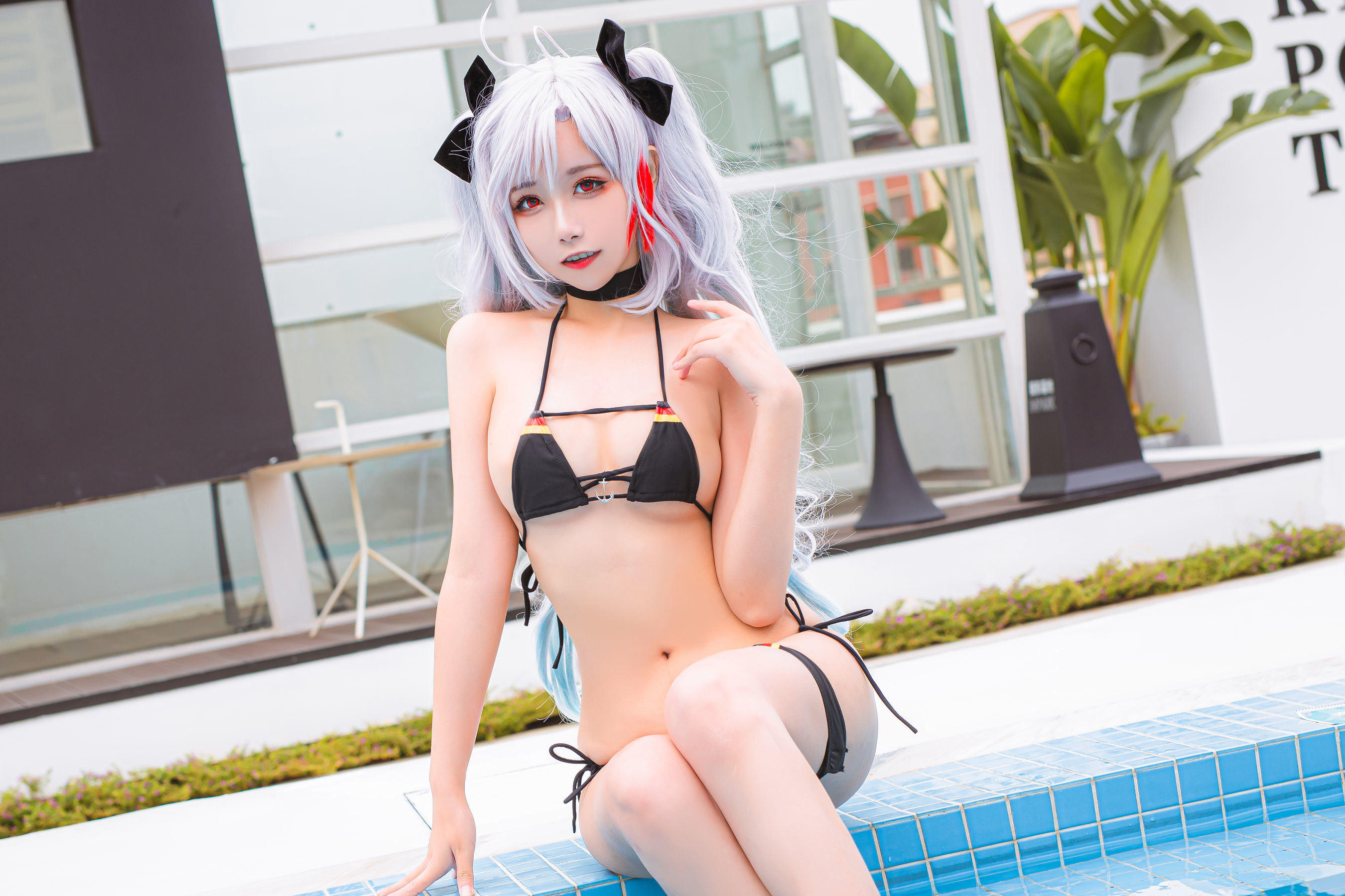 Cosplay Welfare] Weibo Girl Momoko Aoi - Eugen's Swimsuit