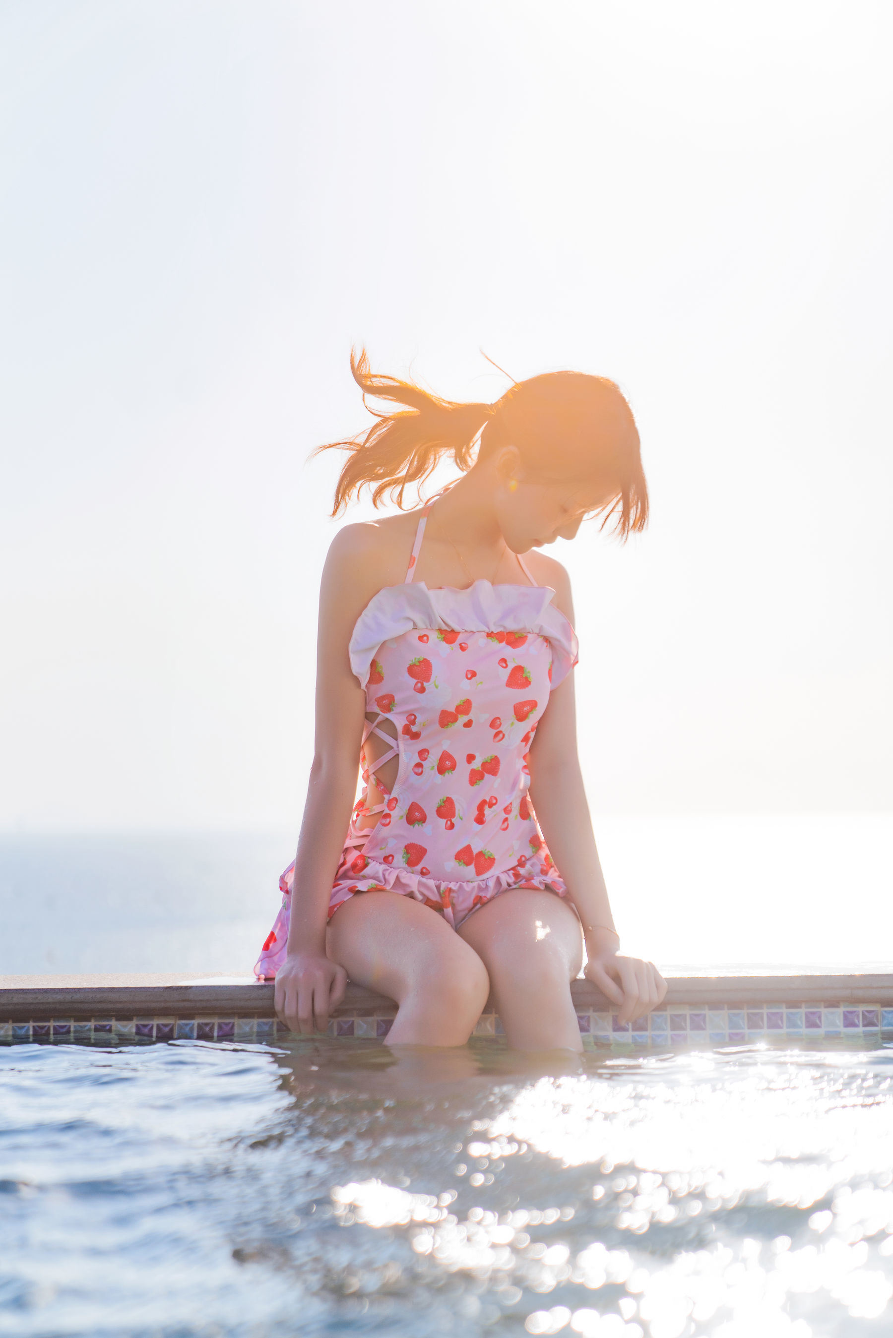 Cosplay Welfare] Sakura Tao Meow - Sweet Sweet's Strawberry Swimsuit